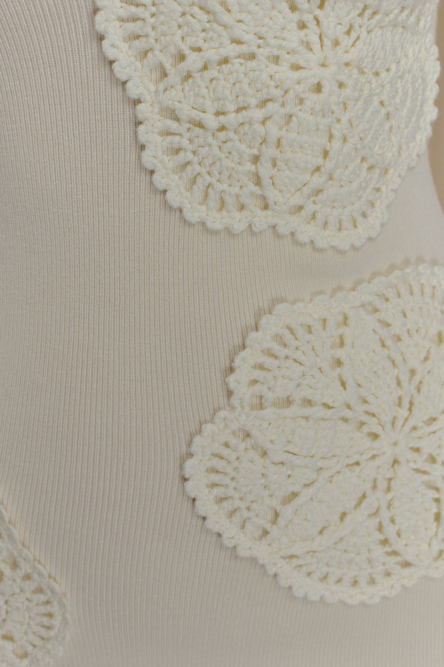 Mini-robe en tricot crochet Amari - Ivoire