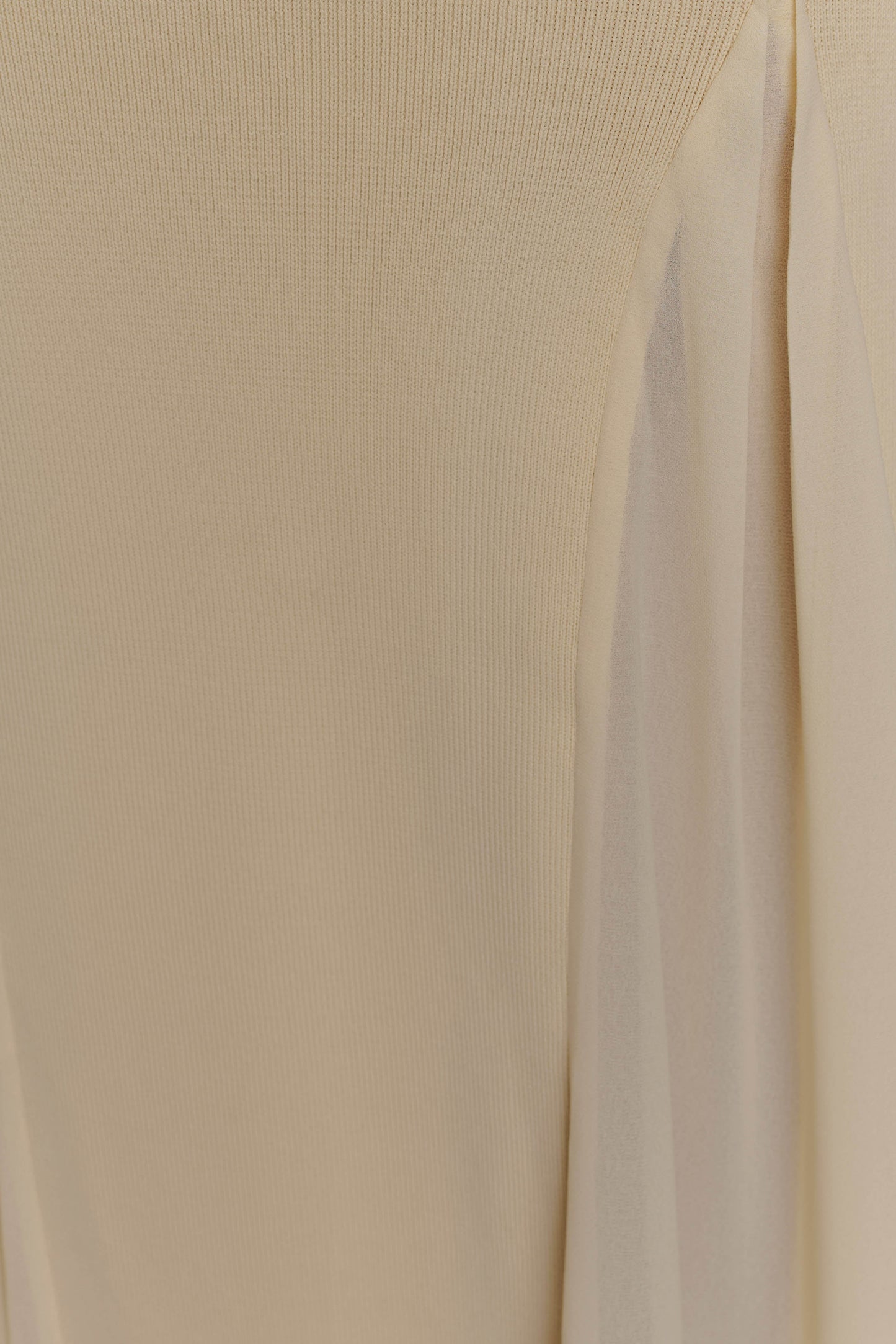 Robe Maxi Soleil en Tricot et Maille avec Décolleté Halter - Crème
