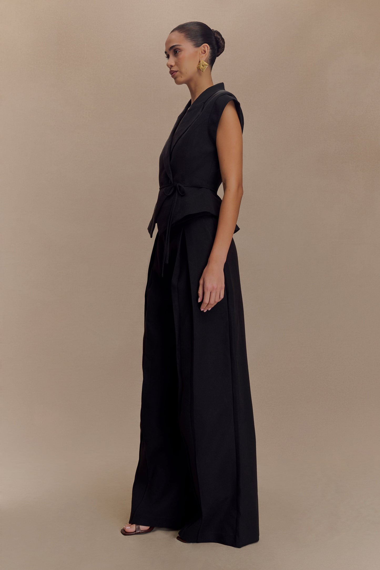 Pantalon en lin à jambes larges et taille mi-hauteur Raya - Noir