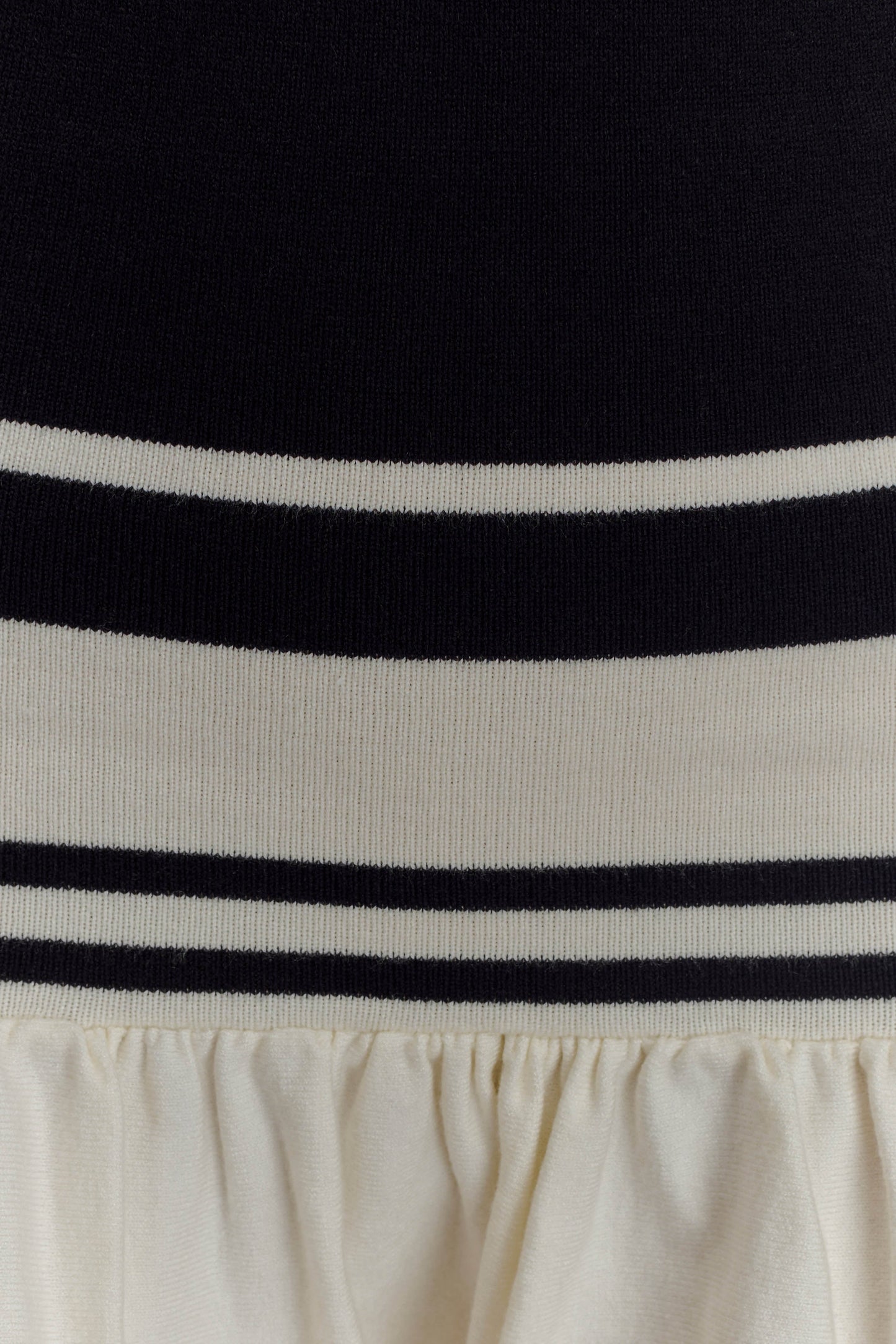 Robe mini en tricot contrasté Ellison - Noir/Blanc