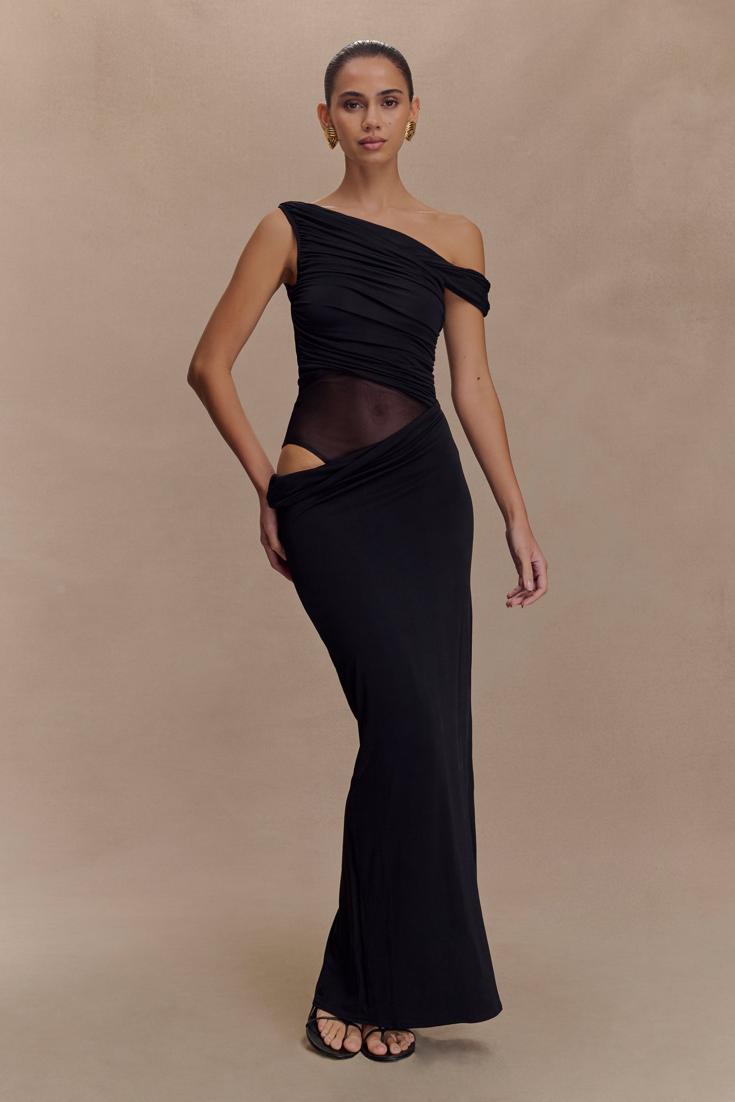 Robe Maxi Étroite à Épaule Découverte Callen - Noir