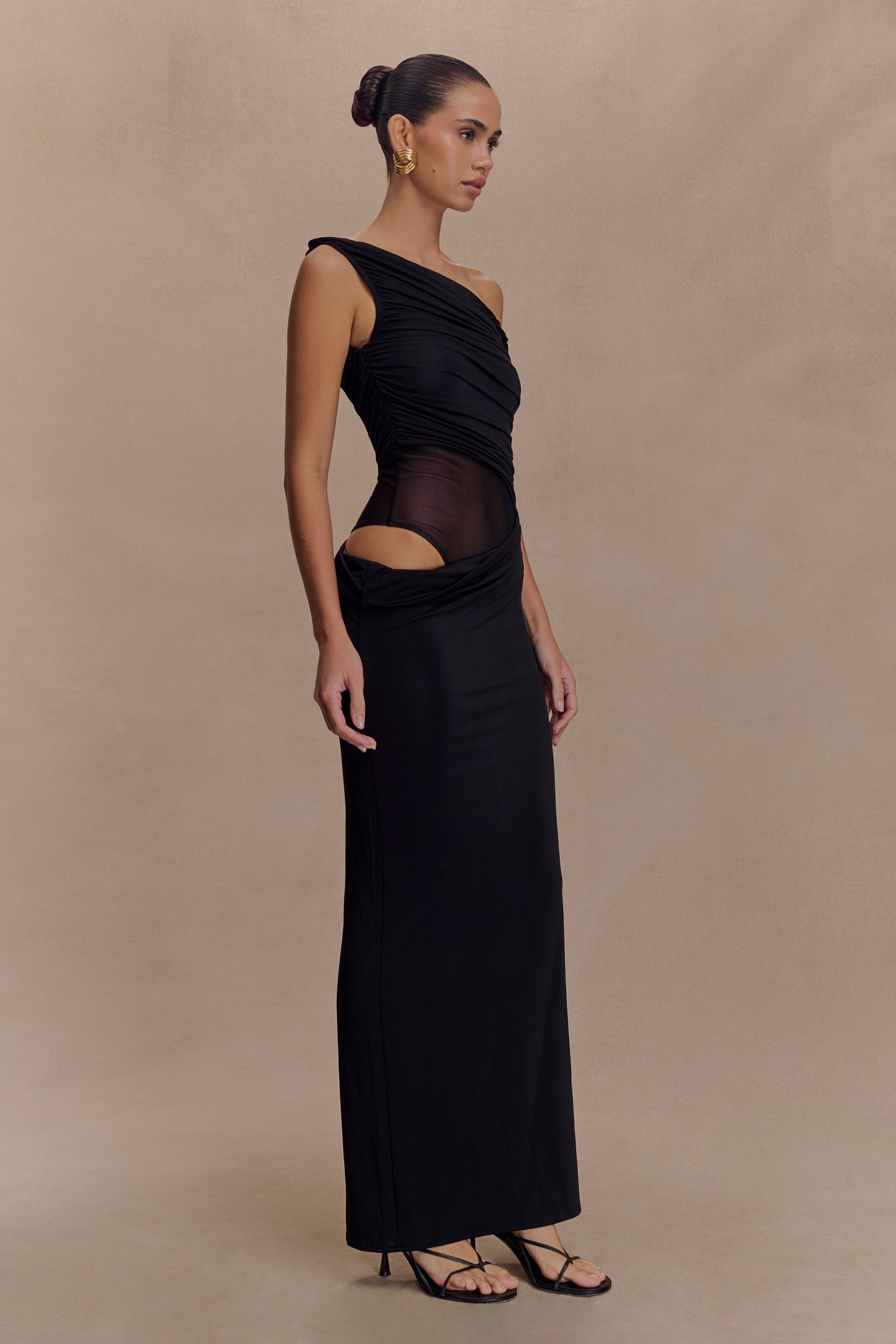 Robe Maxi Étroite à Épaule Découverte Callen - Noir