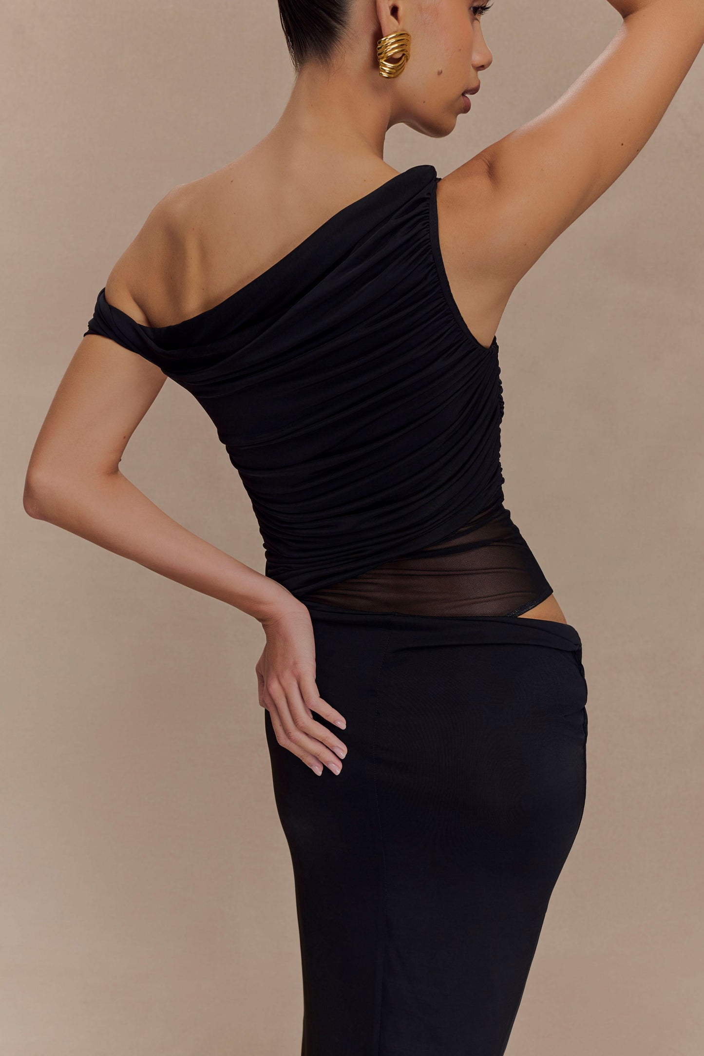 Robe Maxi Étroite à Épaule Découverte Callen - Noir