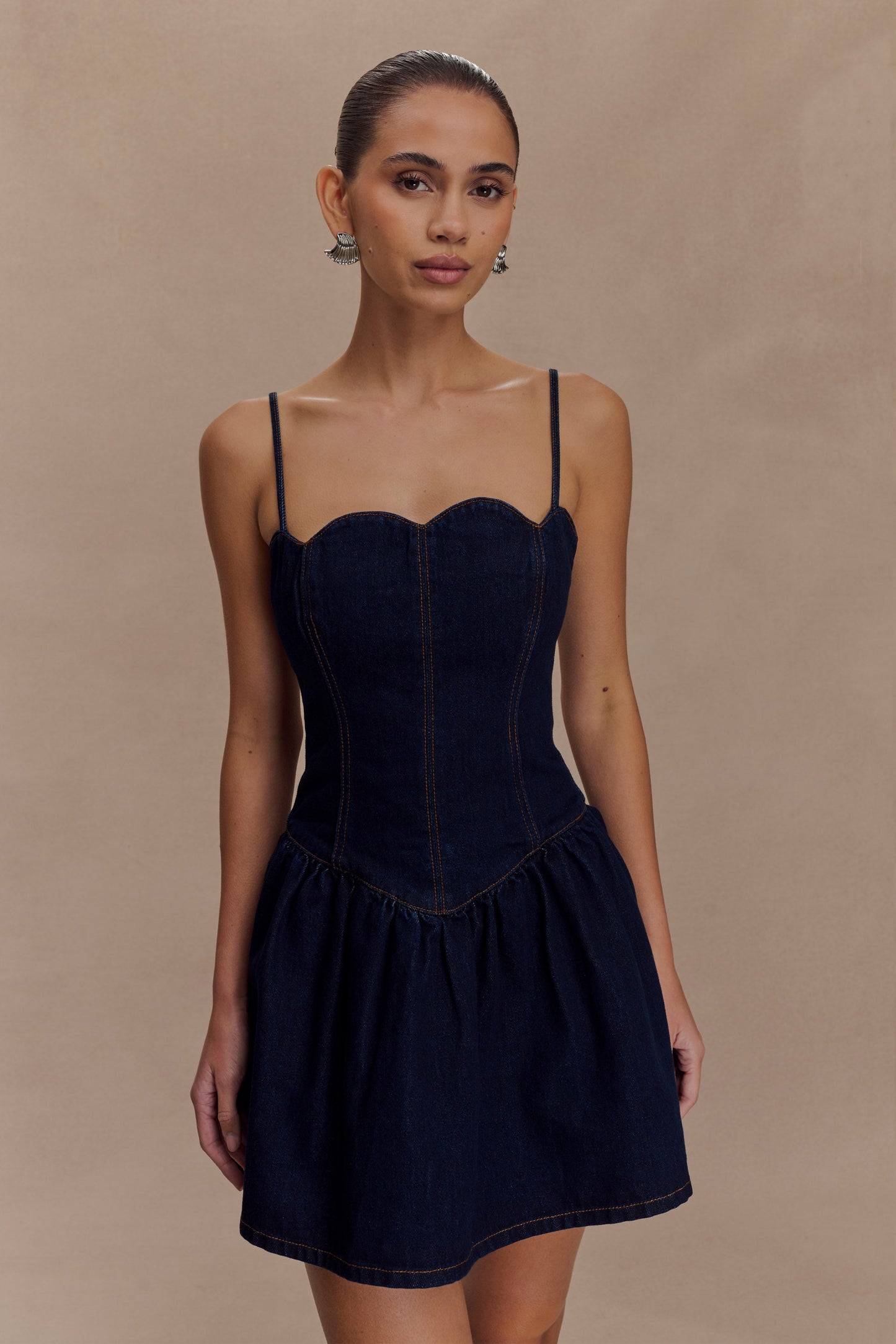 Mini-robe en jean à volants Cheyenne - Bleu indigo