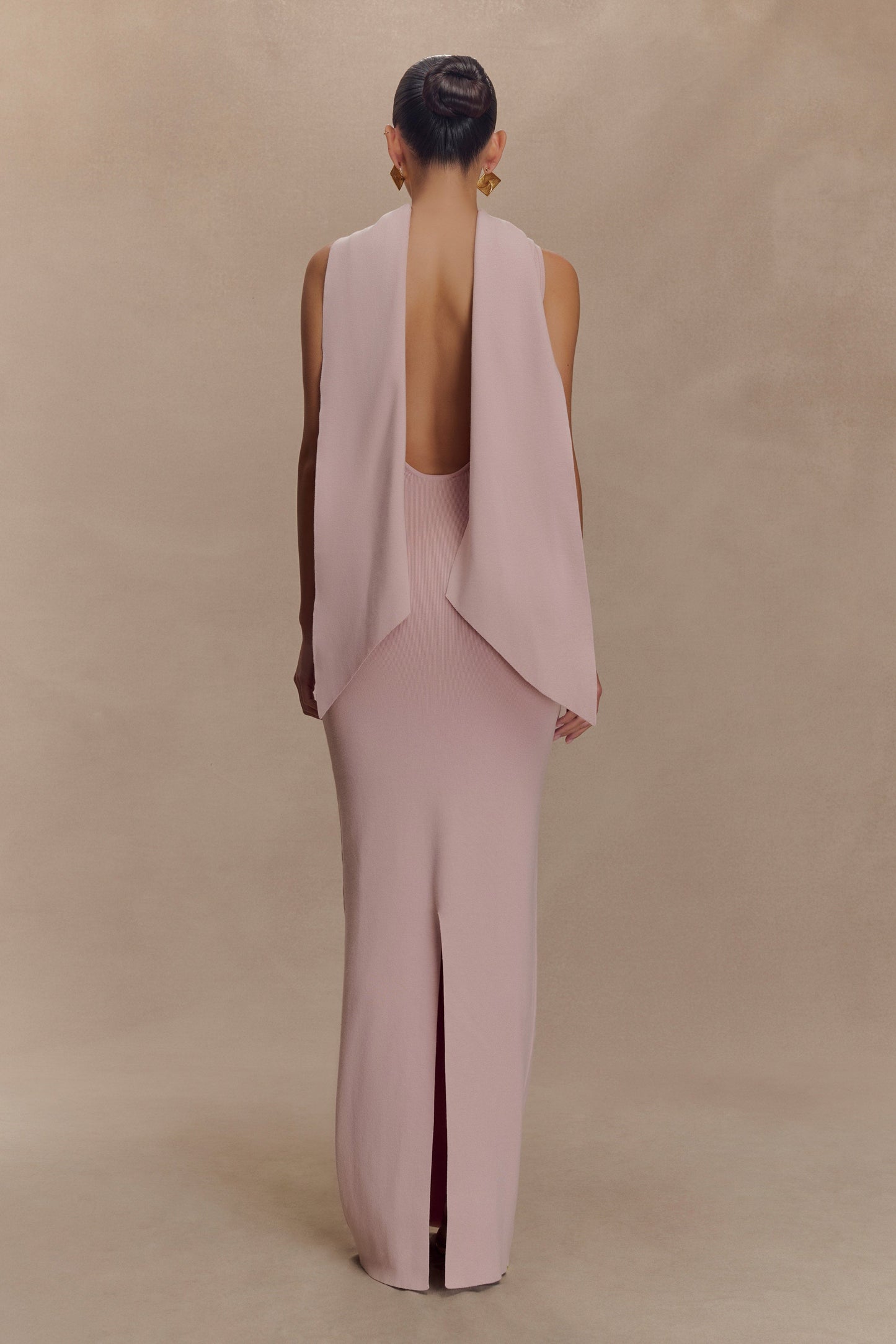 Robe Maxi en Tricot Darby avec Écharpe - Rose Pâle