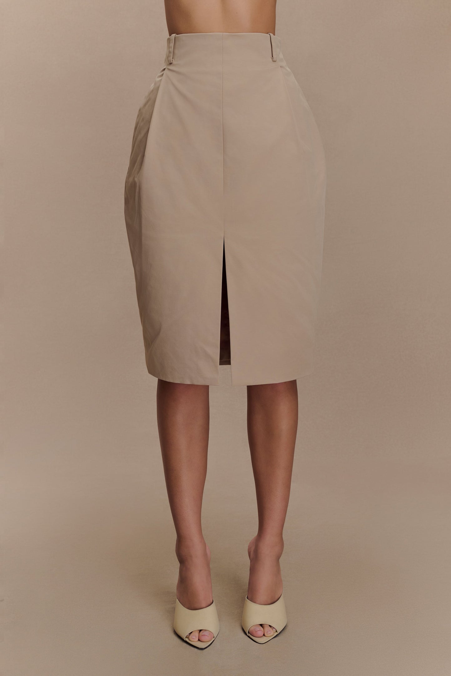 Jupe mi-longueur Vera en twill avec fente avant - Camel