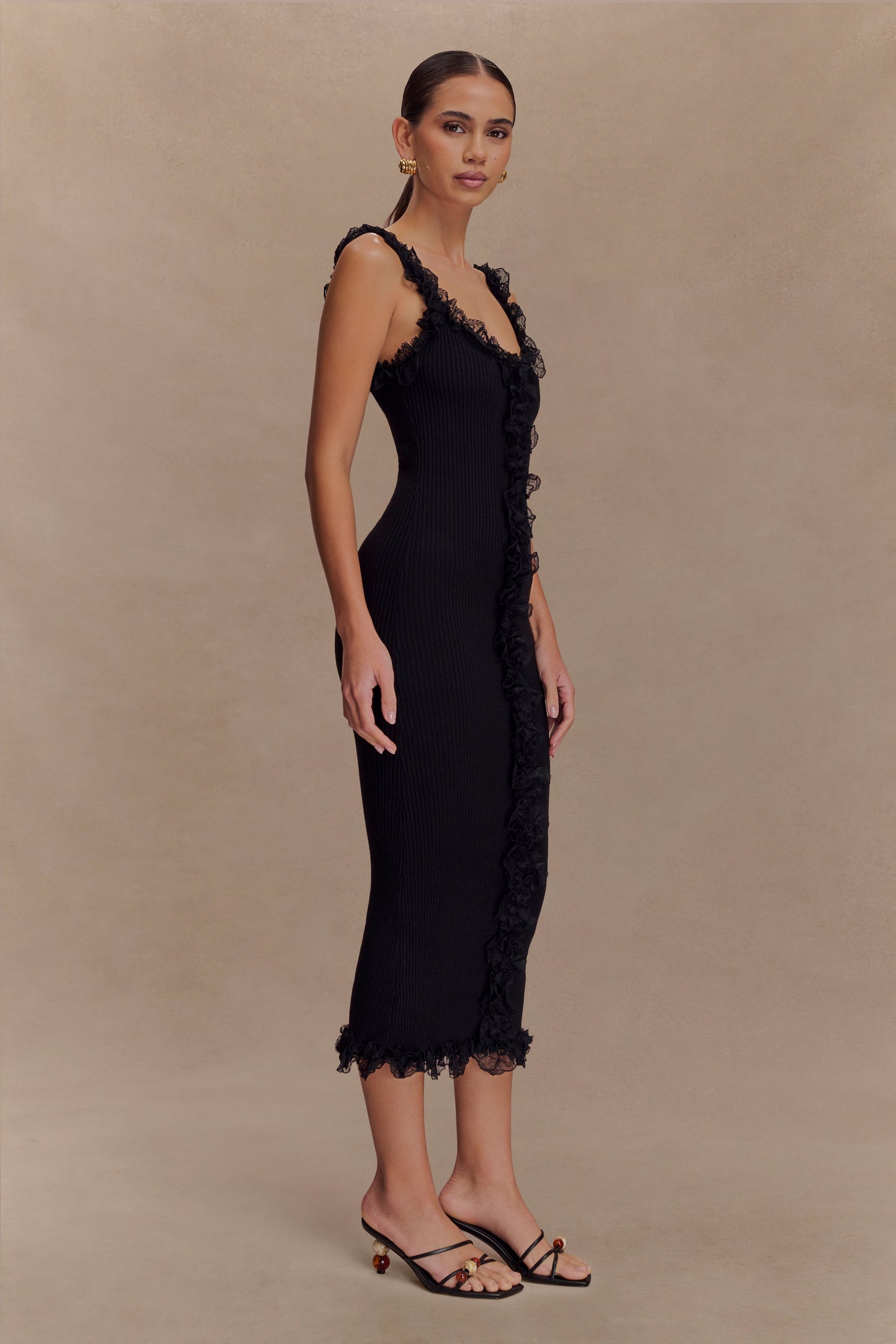 Robe mi-longue en jersey à volants et dentelle Shay - Noir