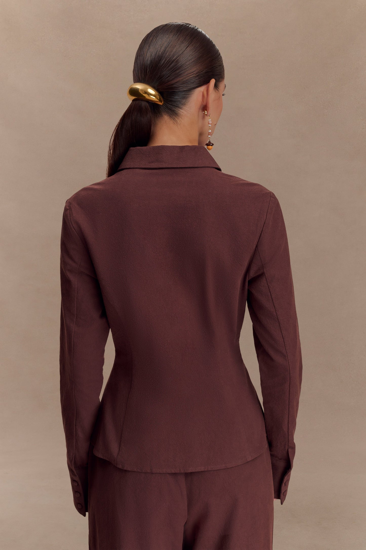 Chemise à col enroulable Annalee en coton avec perles - Espresso foncé