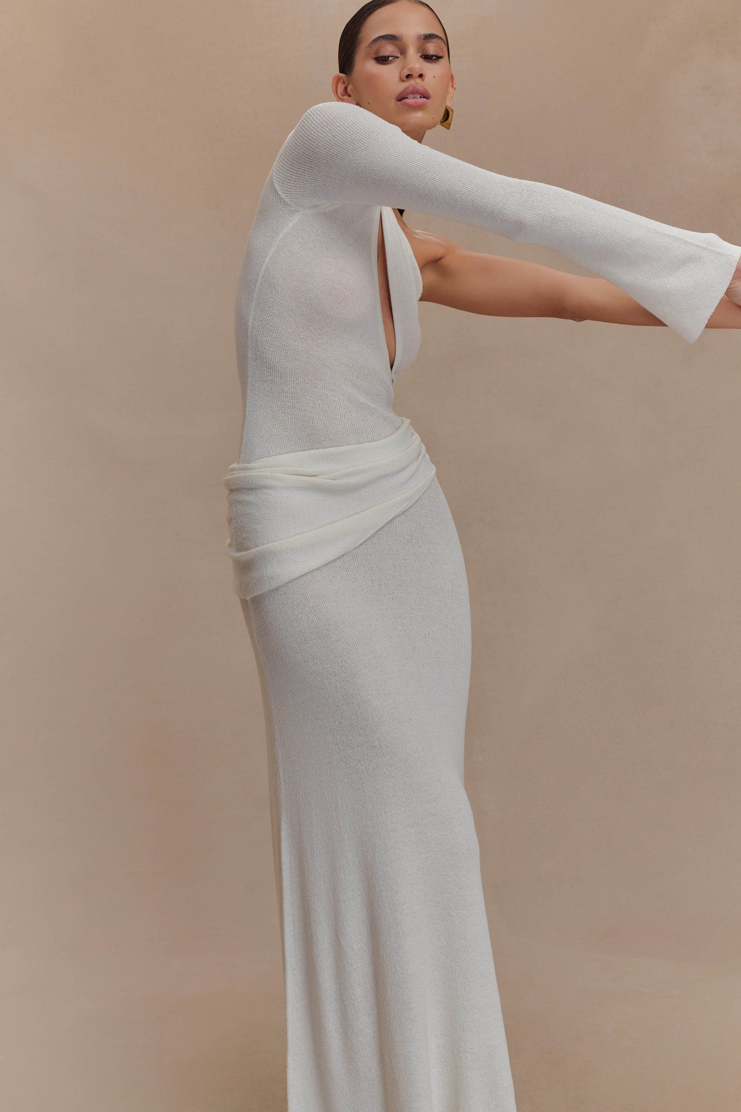 Robe Maxi Tricotée à Une Épaule Alexius - Ivoire