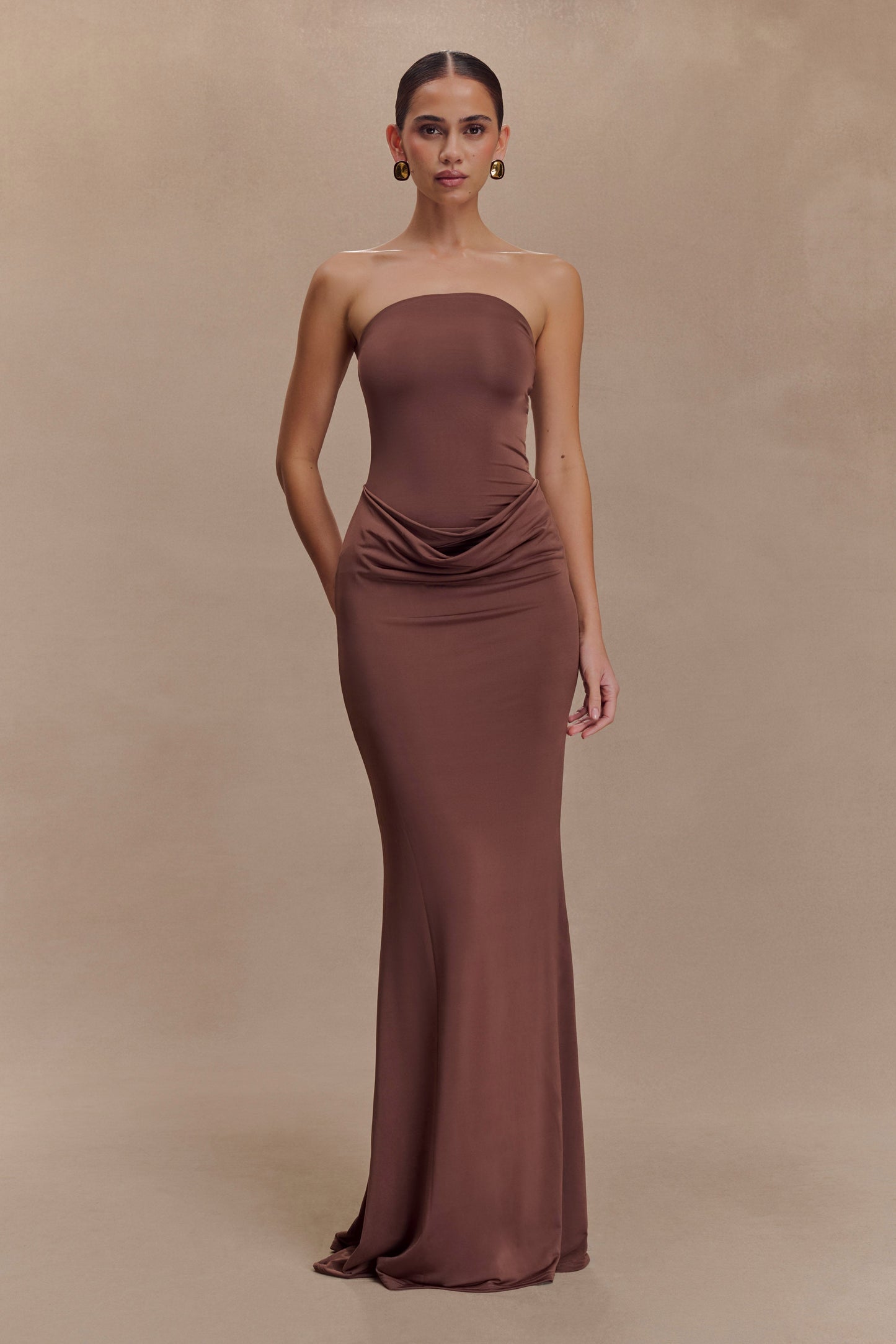 Robe Maxi Slinky sans Bretelles Madison - Chocolat