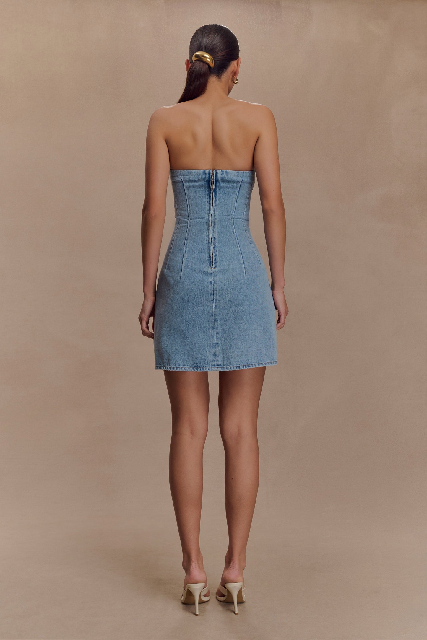Mini-robe en jean brodée Akira - Bleu moyen