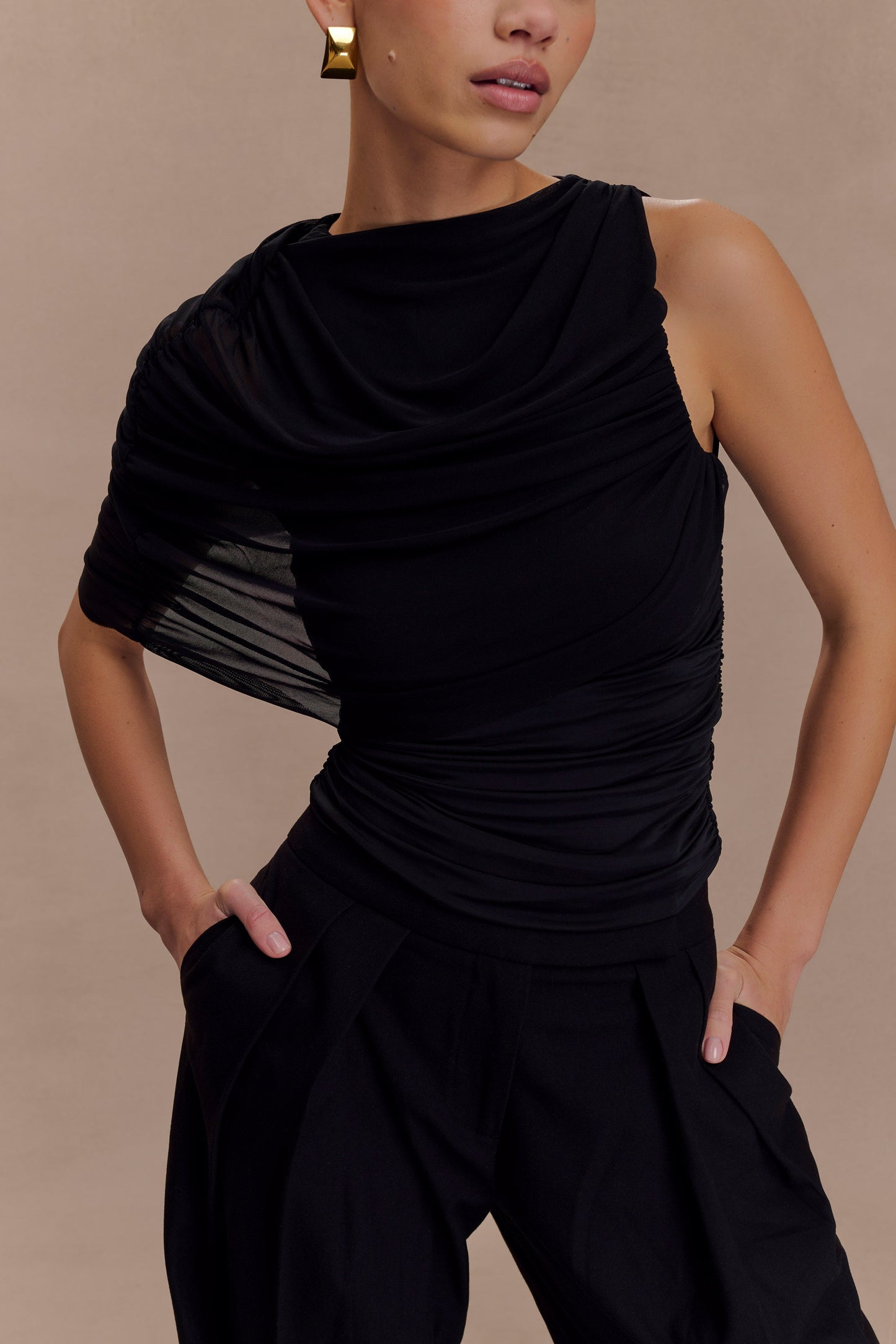 Top fluide et drapé Pruedance avec superposition en mesh - Noir