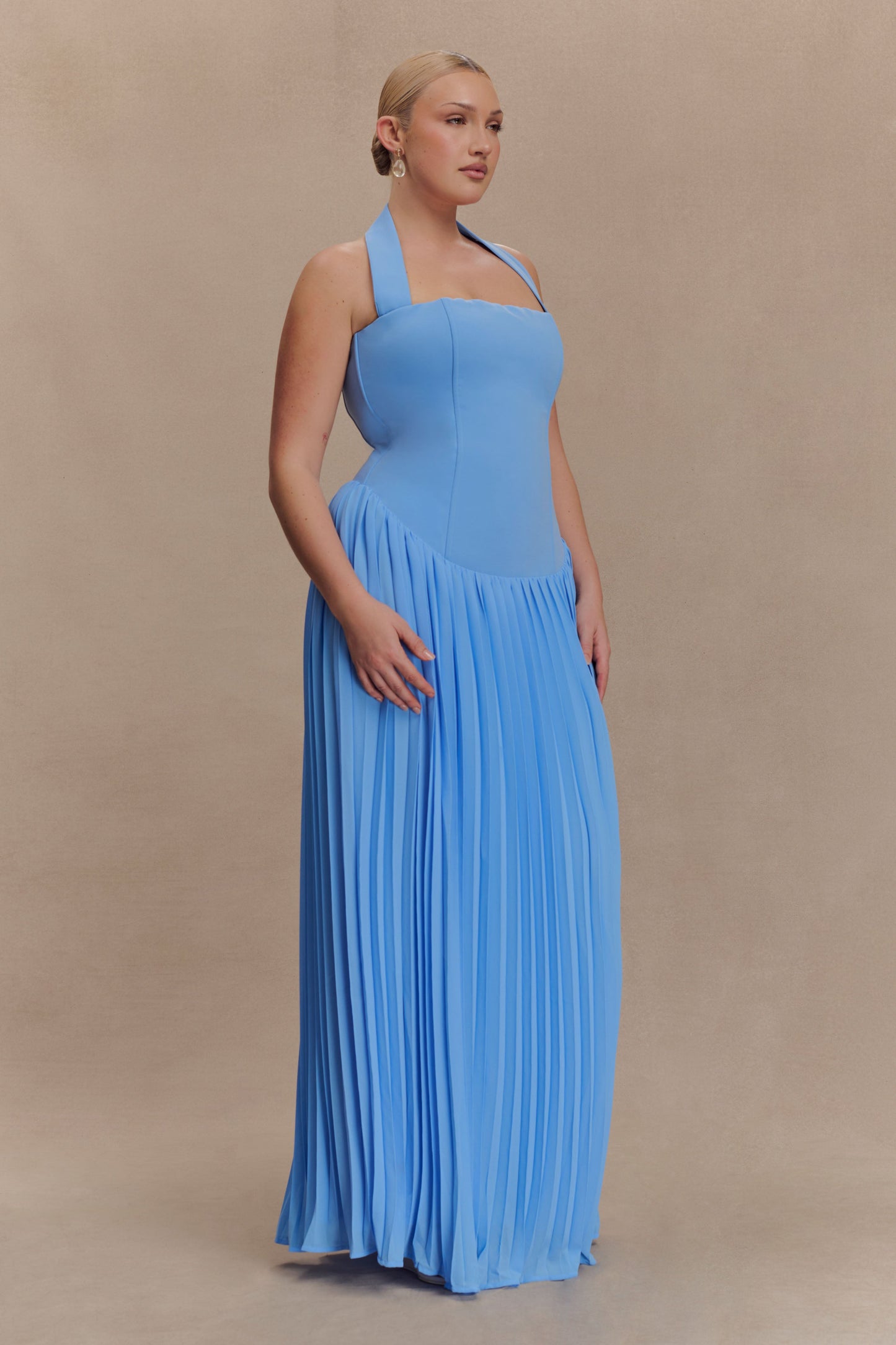Robe Maxi Stacie à Plis et Emmanchures Croisées - Bleu Clair