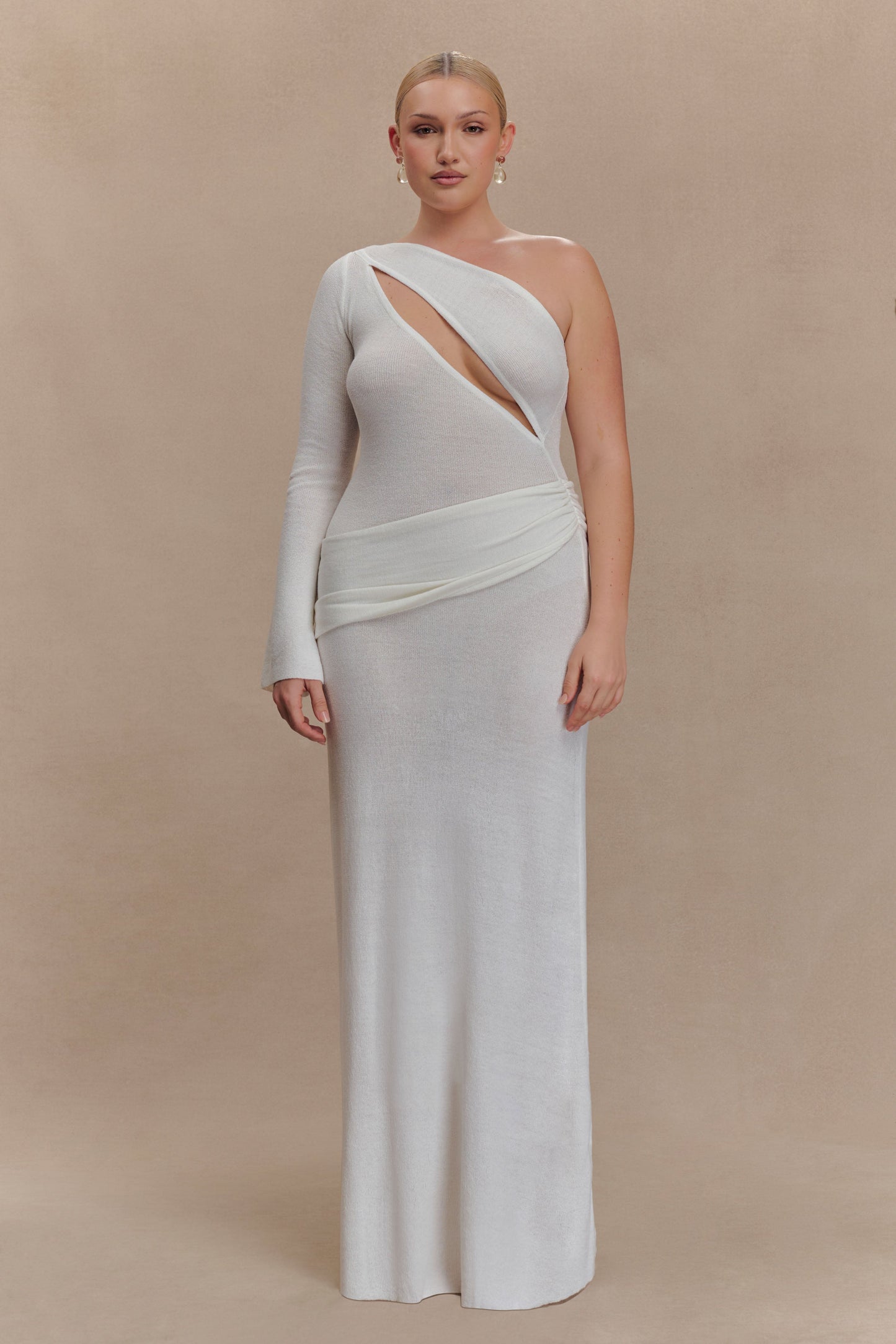 Robe Maxi Tricotée à Une Épaule Alexius - Ivoire