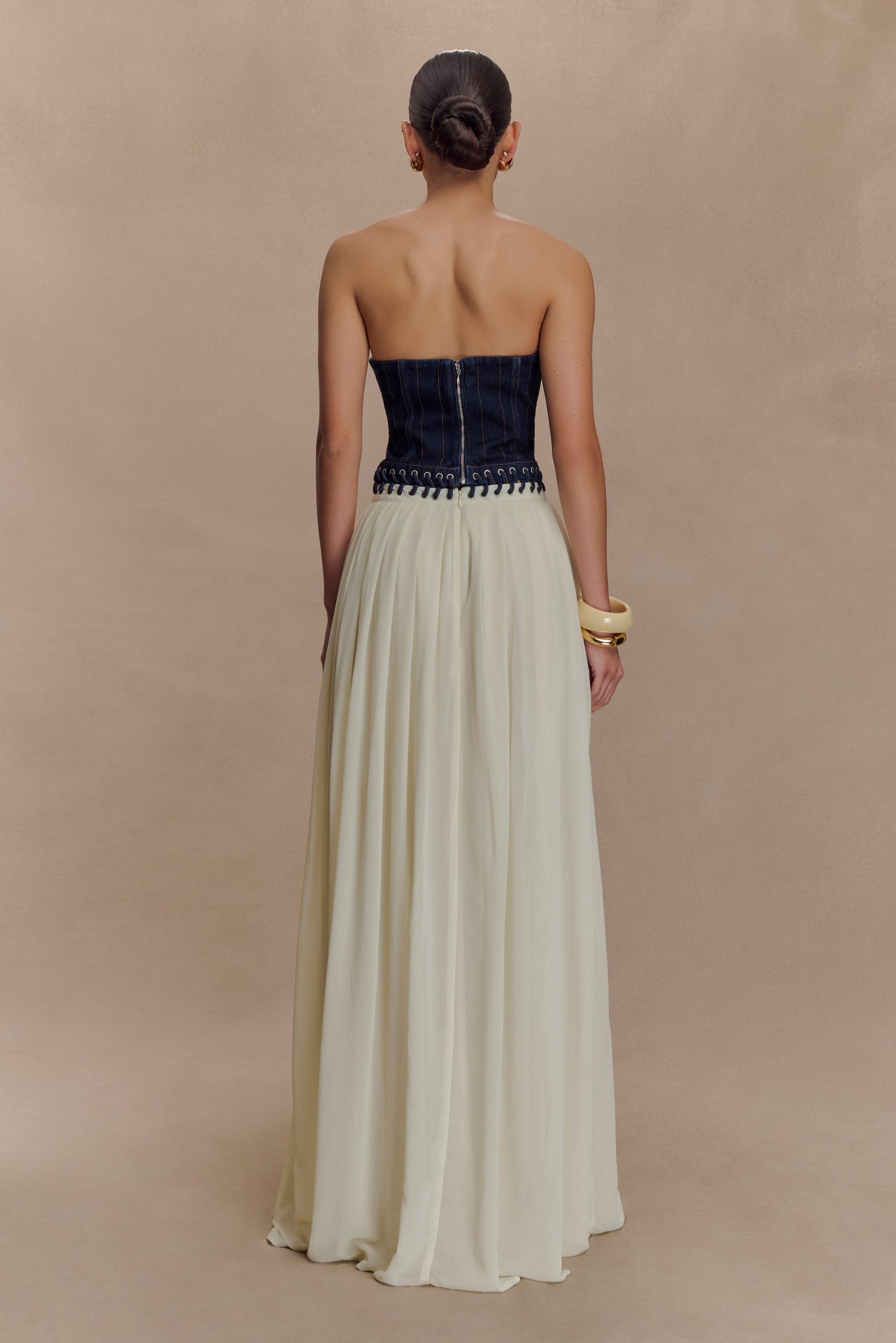 Robe maxi en jean et mousseline de soie Suella - Bleu indigo