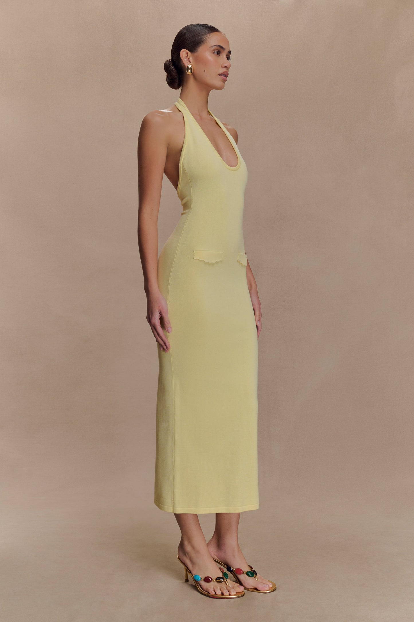 Robe mi-longue en tricot à col halter Ovina - Citron