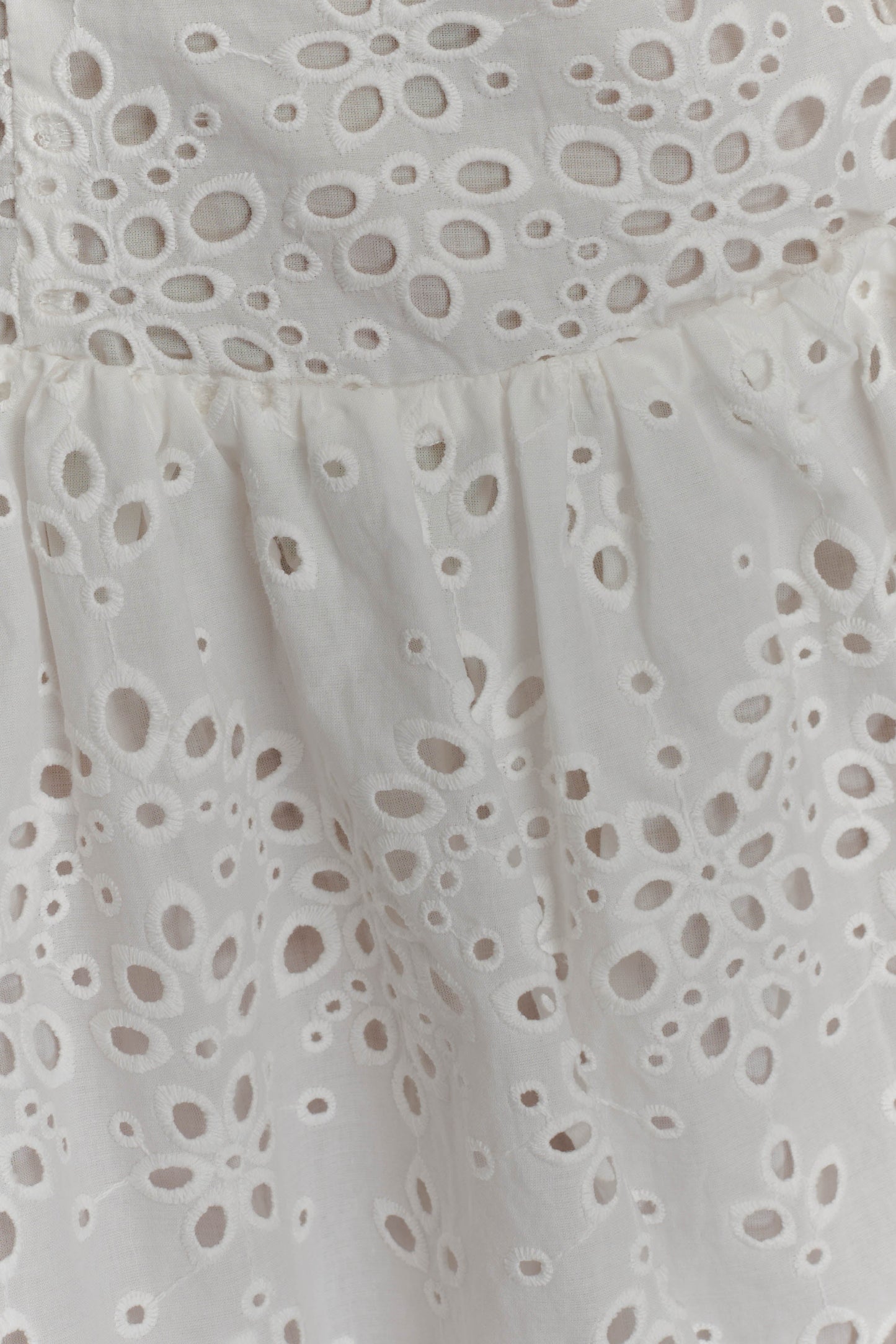 Mini-robe Carlina brodée - Blanche