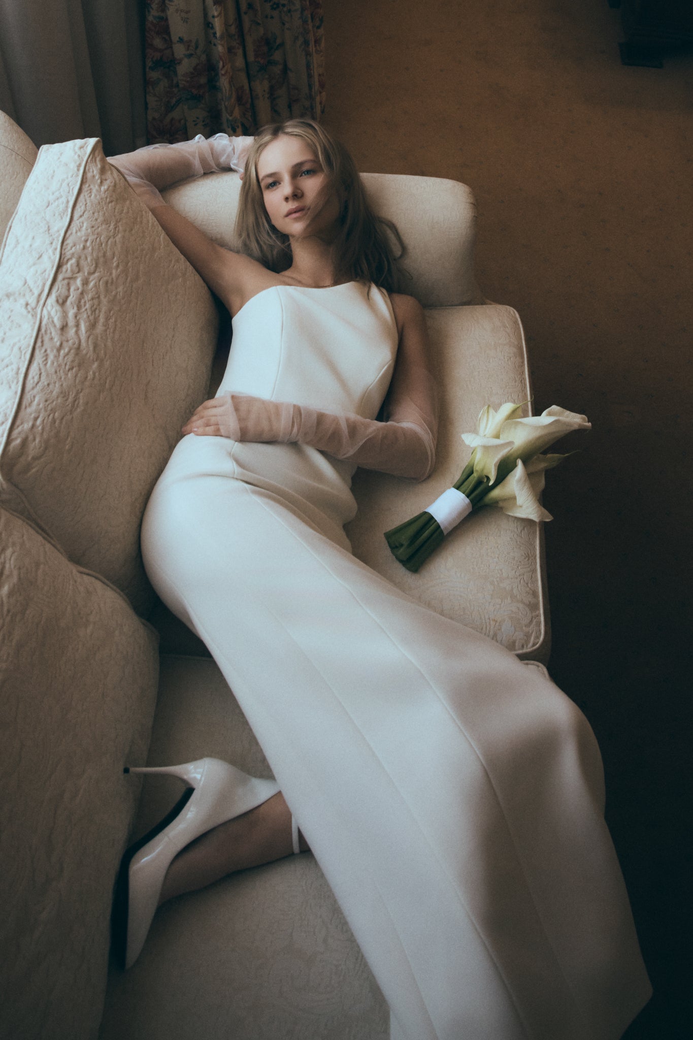 Robe maxi Milena en crêpe avec une seule épaule - Blanc