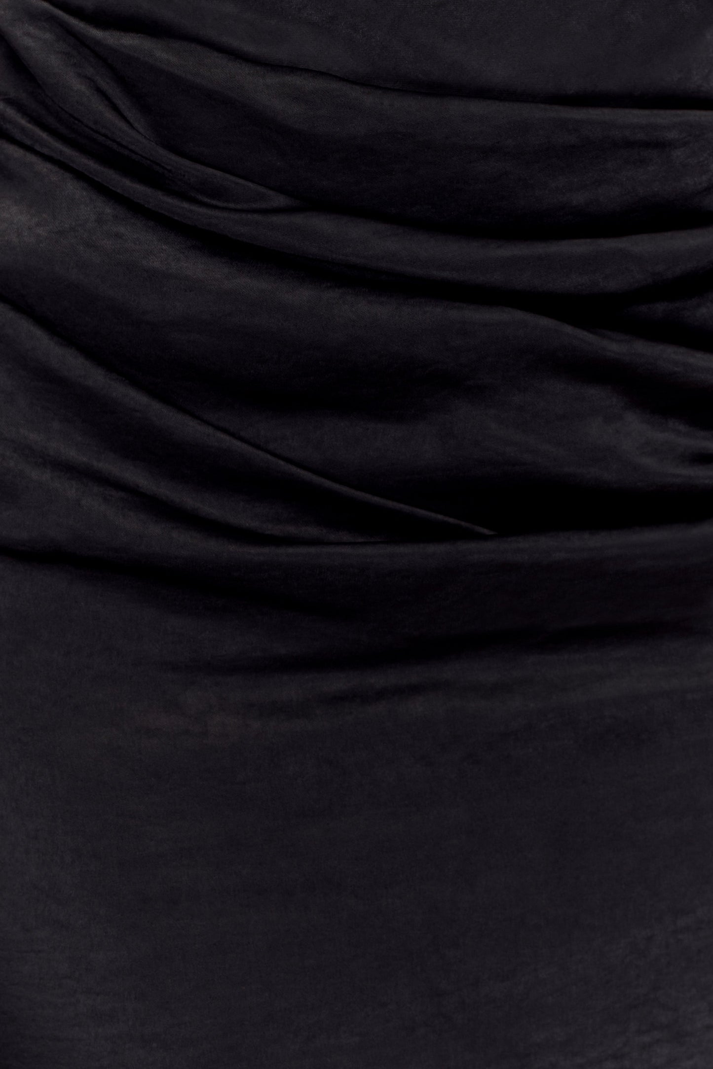 Robe Maxi Satin Dalia à épaules dénudées - Noir