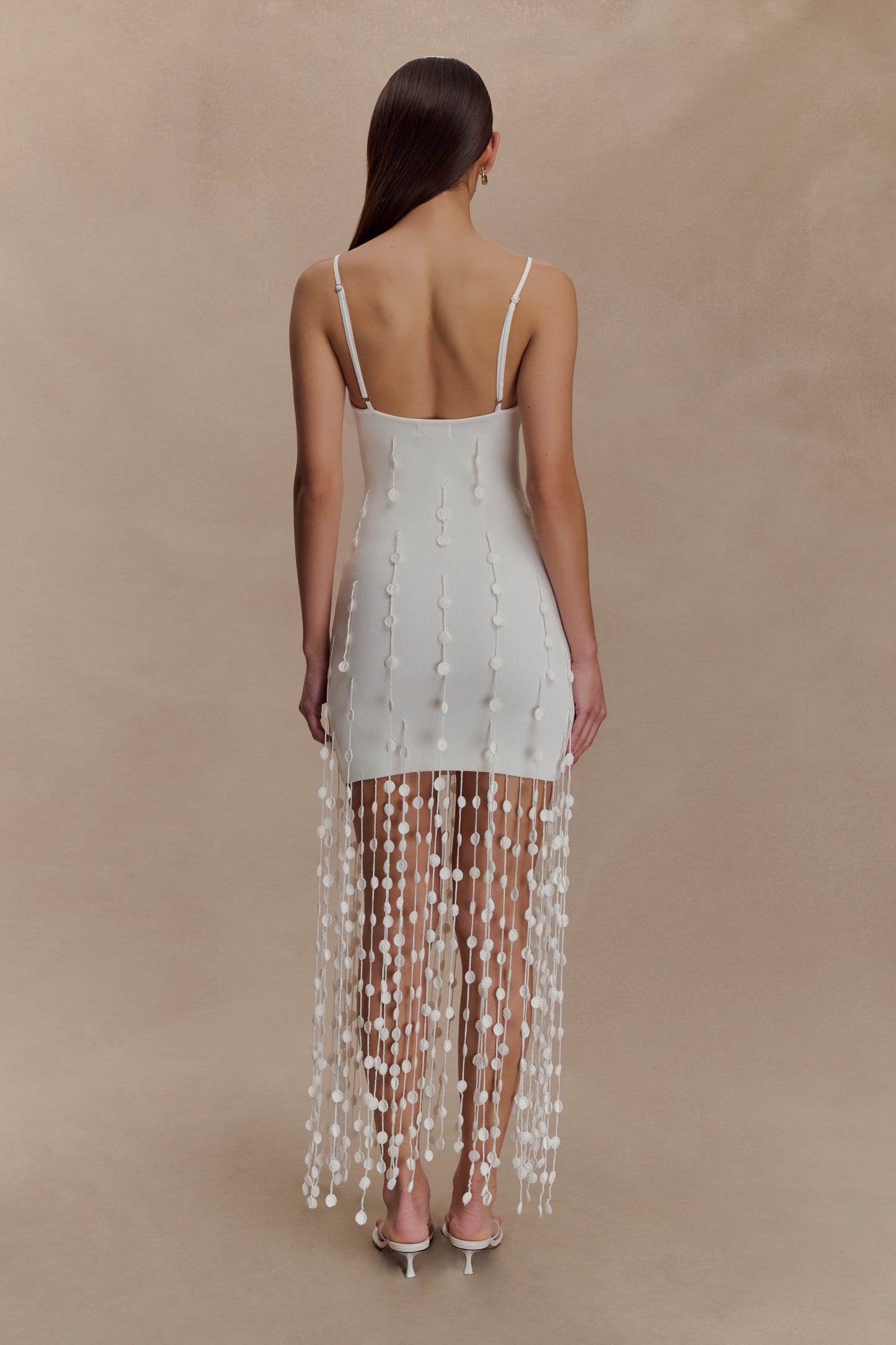 Robe mini fleur en tricot à la main Tove - Blanc