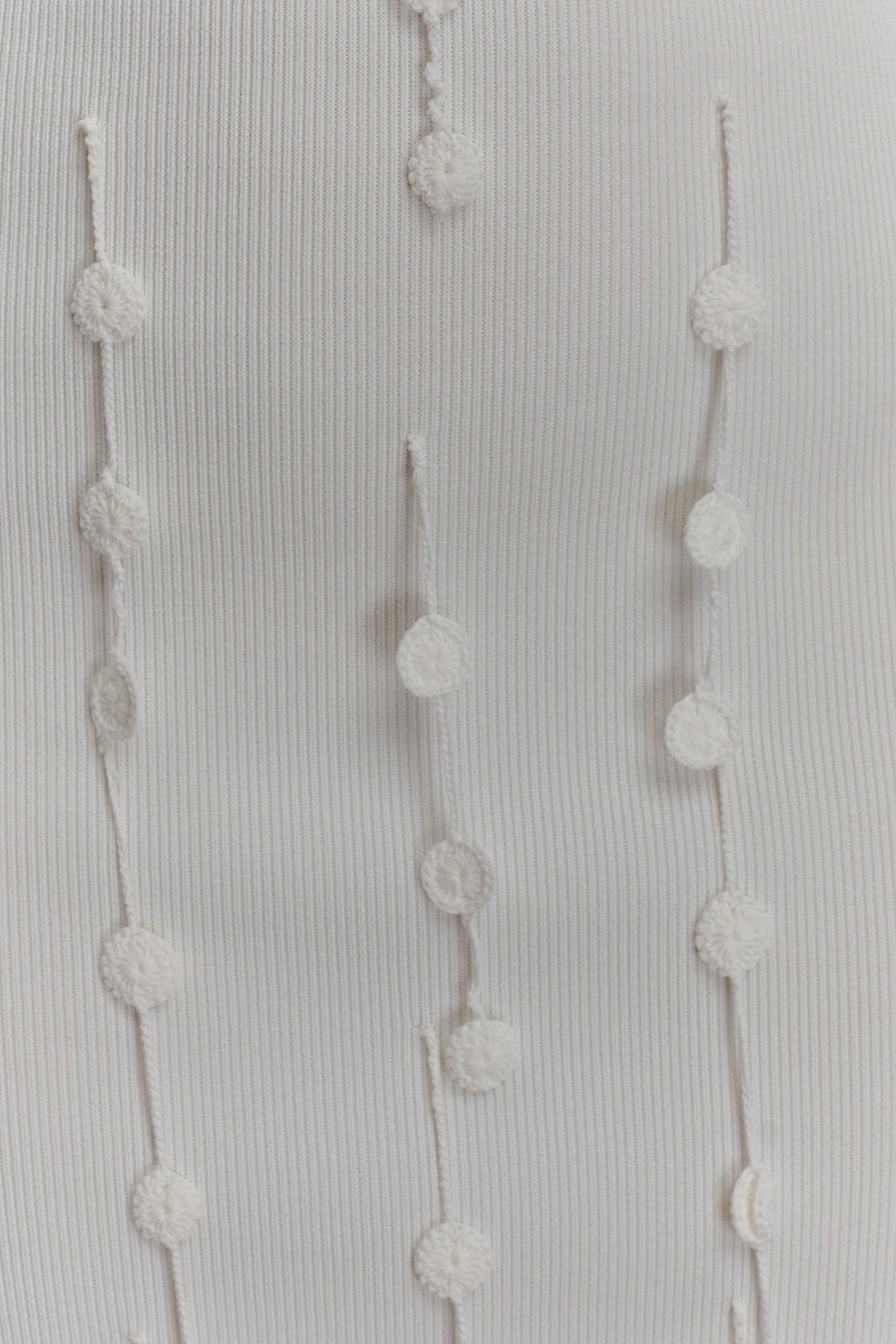 Robe mini fleur en tricot à la main Tove - Blanc