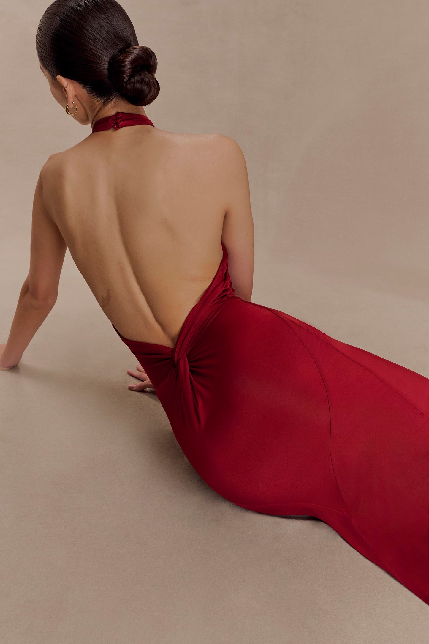 Robe Maxi Halter Élyna à Volants - Rouge Foncé