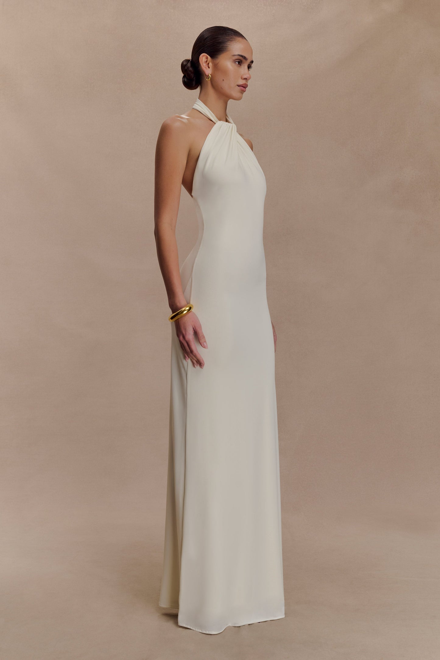 Robe Maxi Halter Élyna à Volants - Ivoire