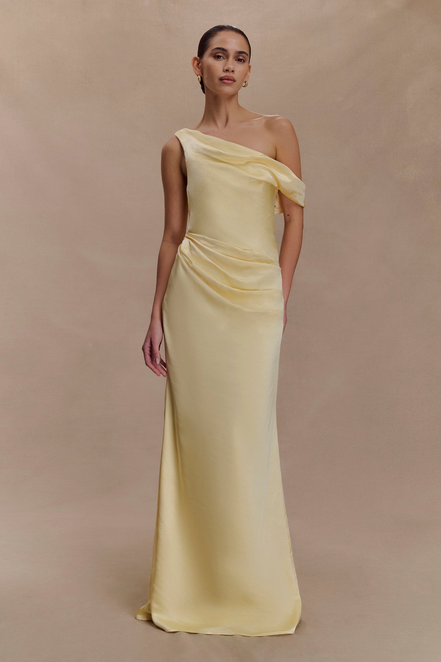 Robe Maxi en Satin Dalia à Manches Décolletées - Citron
