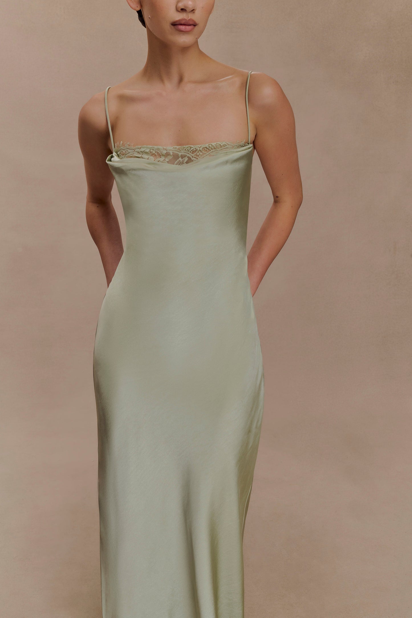 Robe Maxi en Dentelle et Satin Isadora - Sève