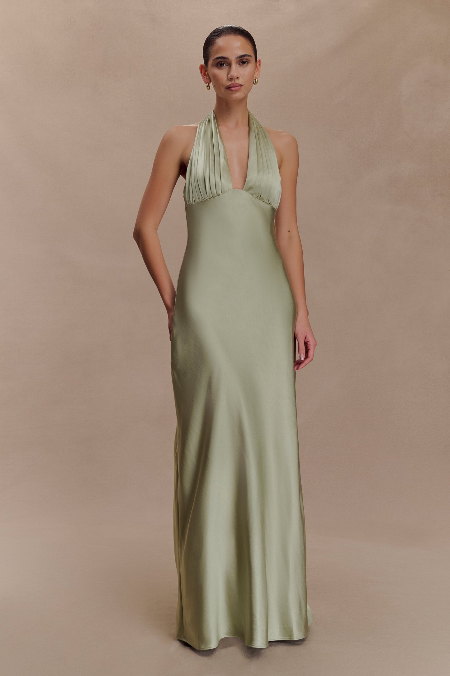 Alice Robe Maxi en Satin avec Décolleté Halter - SAGE
