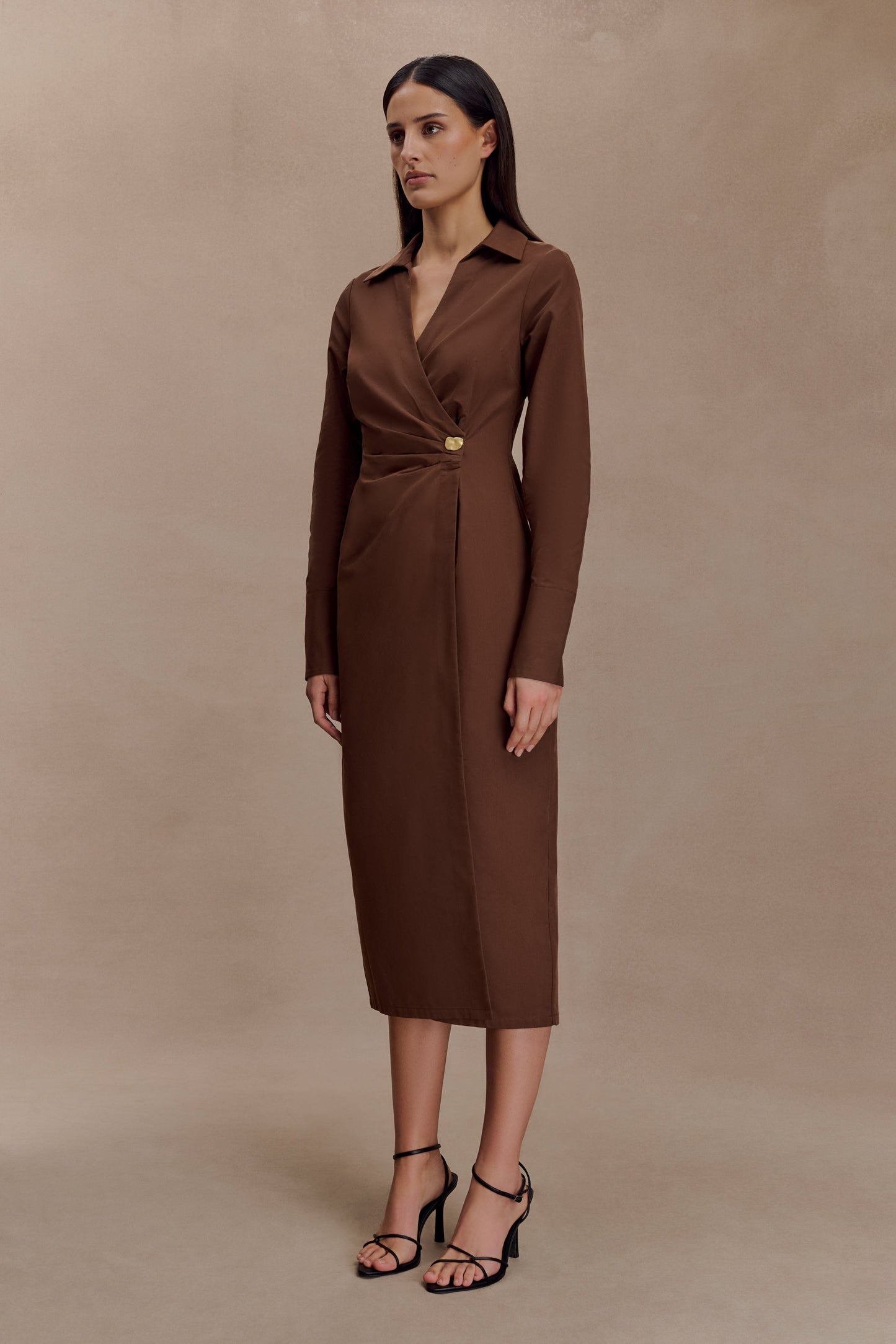 Robe-chemise asymétrique Mikaila - Chocolat noir