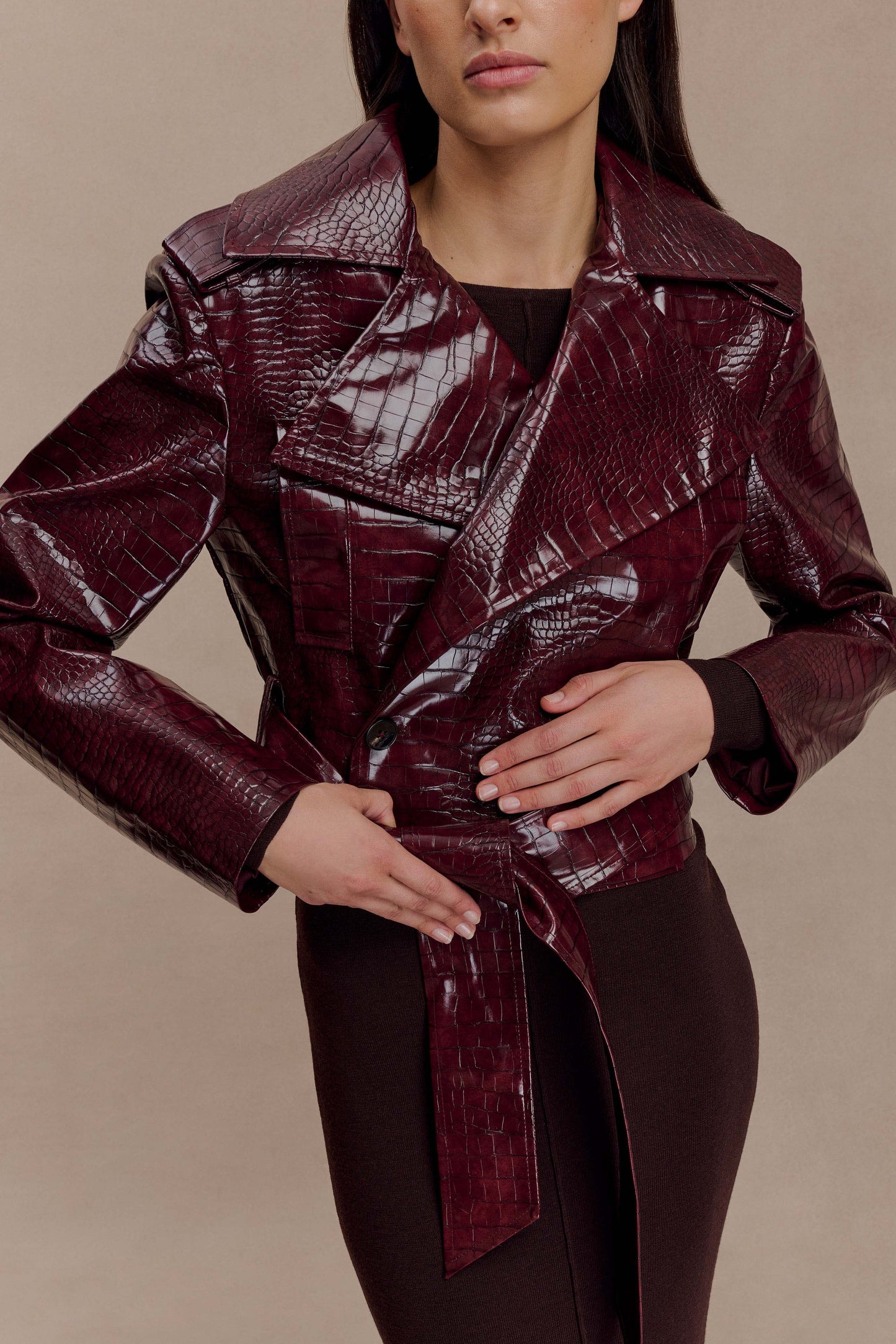 Veste courte en simili cuir effet croco Archie - Bourgogne