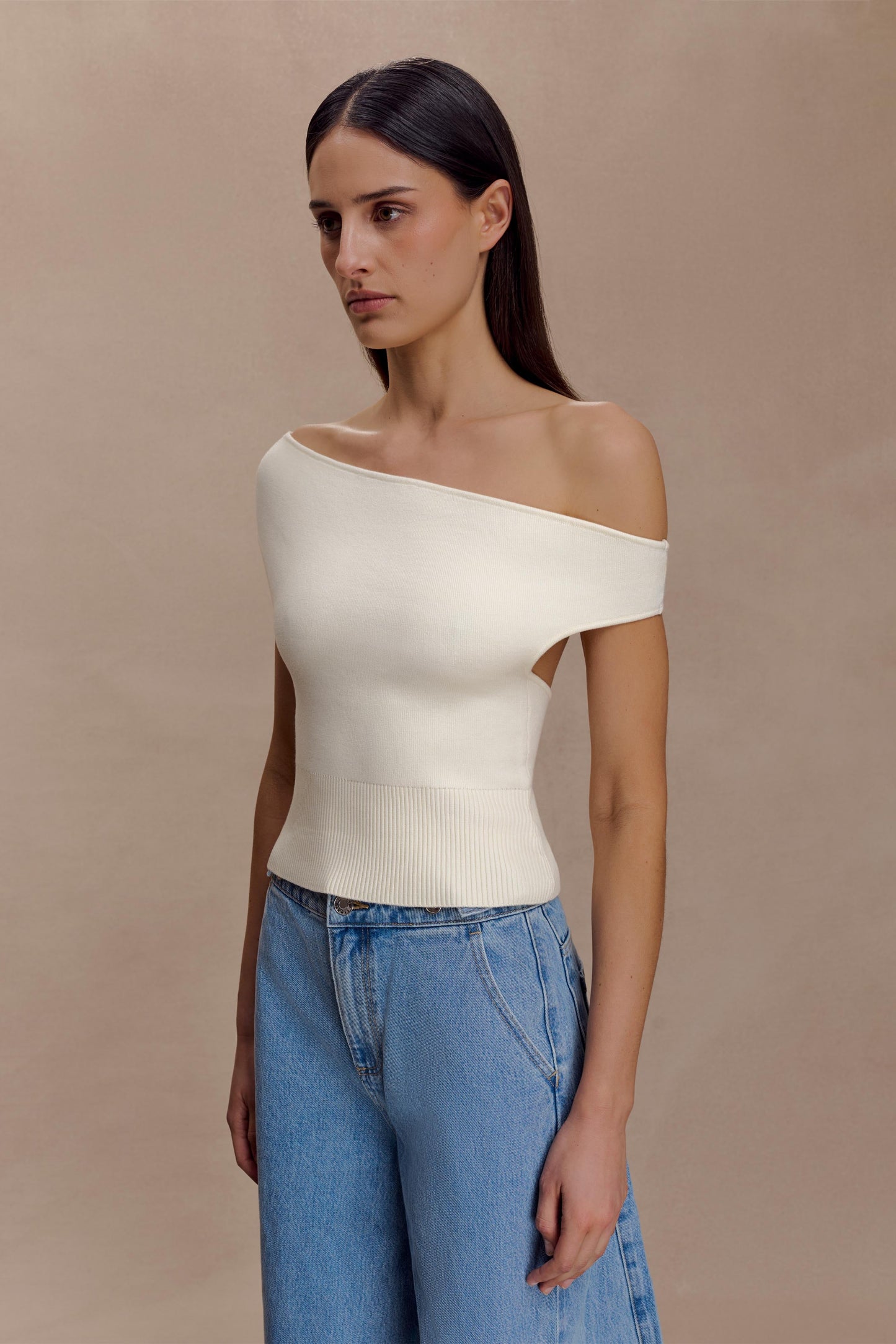 Top en tricot Carley à épaules dénudées - Ivoire