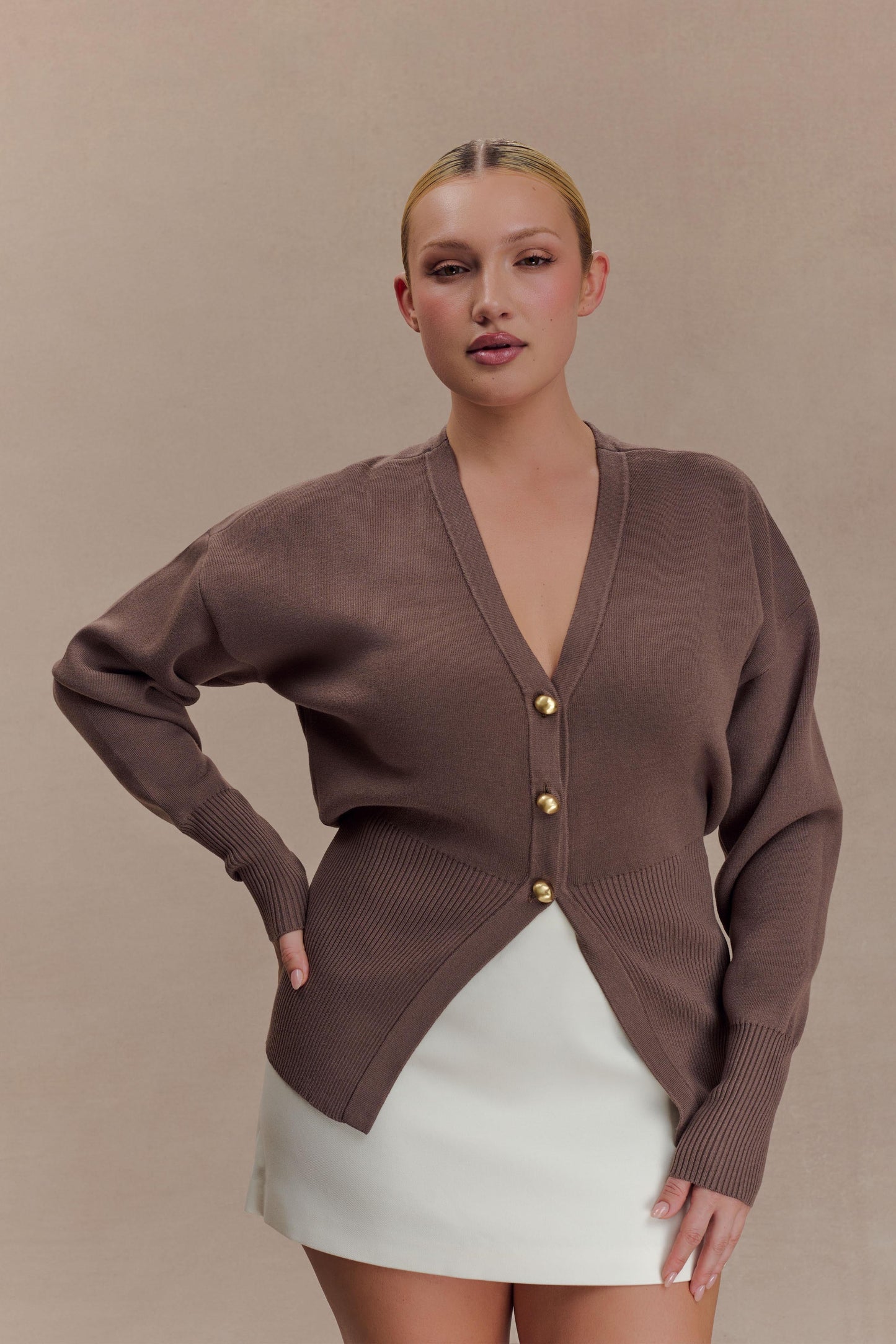 Cardigan en tricot boutonné Amanda - Brun cacao