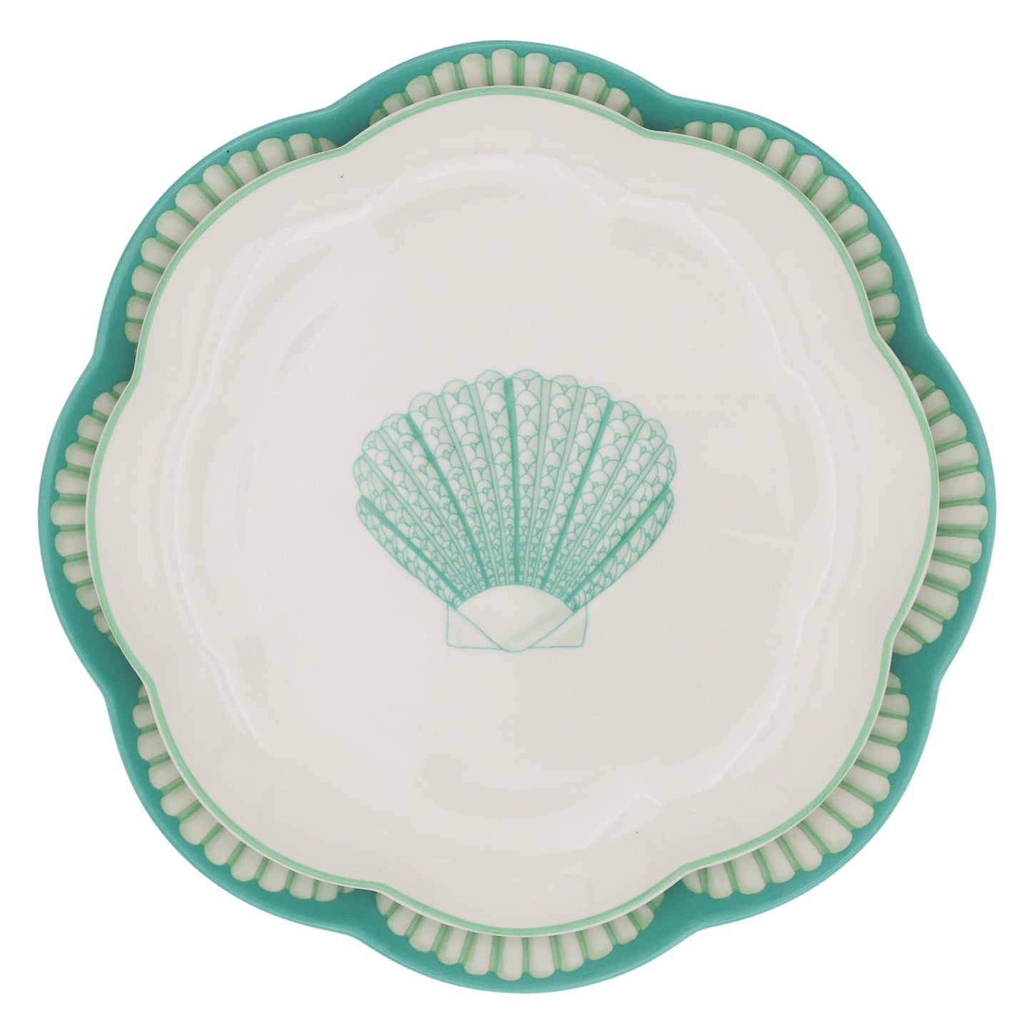Assiette à entrée en céramique Balearic Blu blanche avec motif coquille Saint-Jacques verte et bord peint à la main (lot de 4)