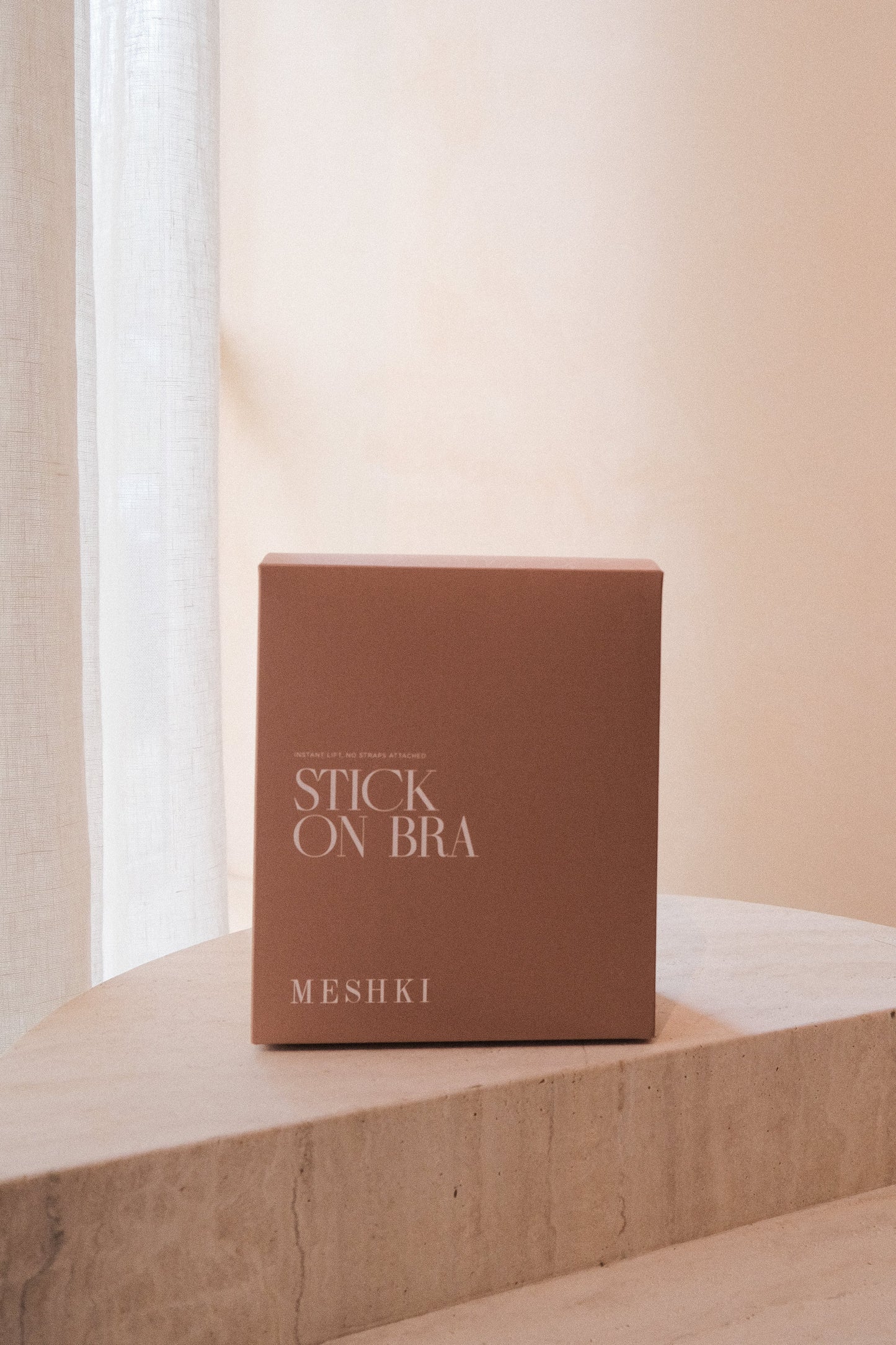 Stick It! Soutien-gorge adhésif sans bretelles - Marron