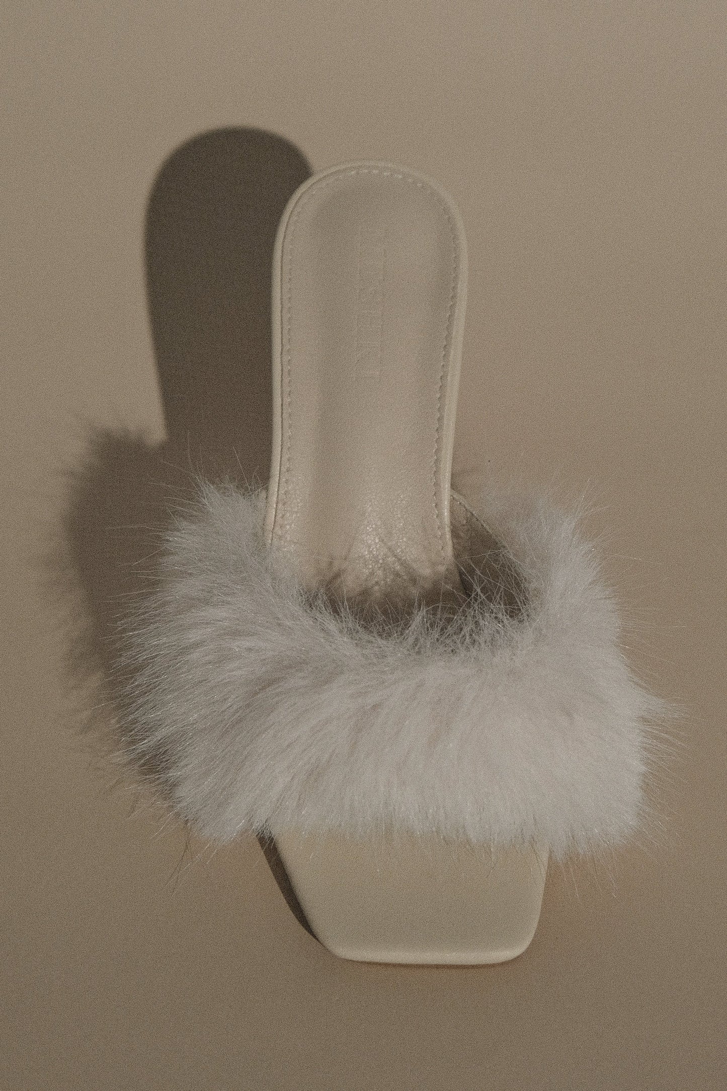 Talons en fausse fourrure Torrance - Ivoire