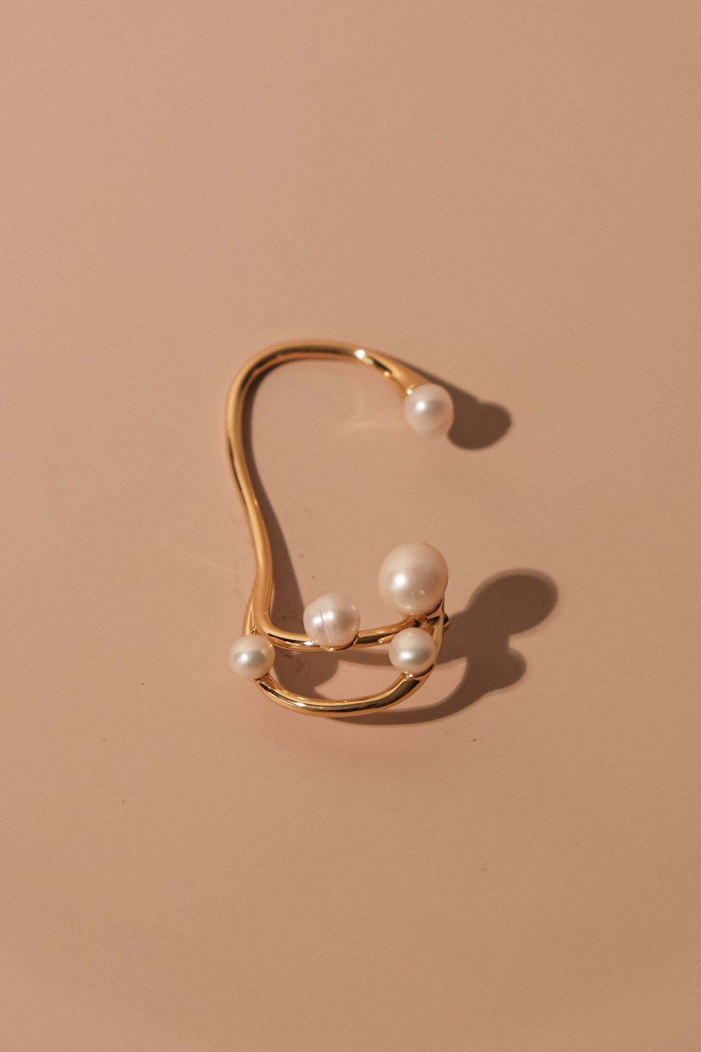 Manchette d'oreille en perle d'eau douce Saskia - Perle