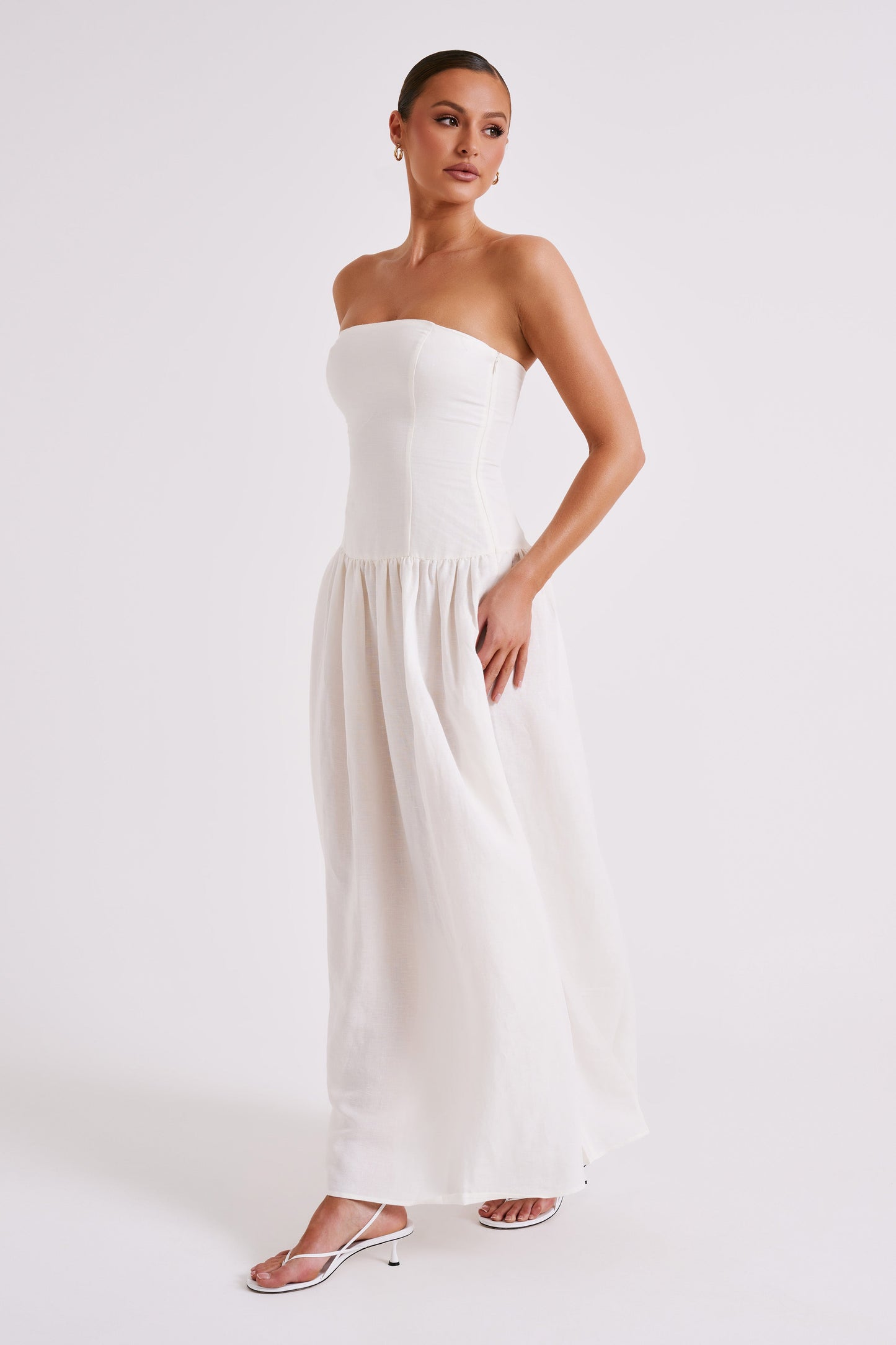 Audrina Robe Maxi en Lin Sans Bretelles - Blanc