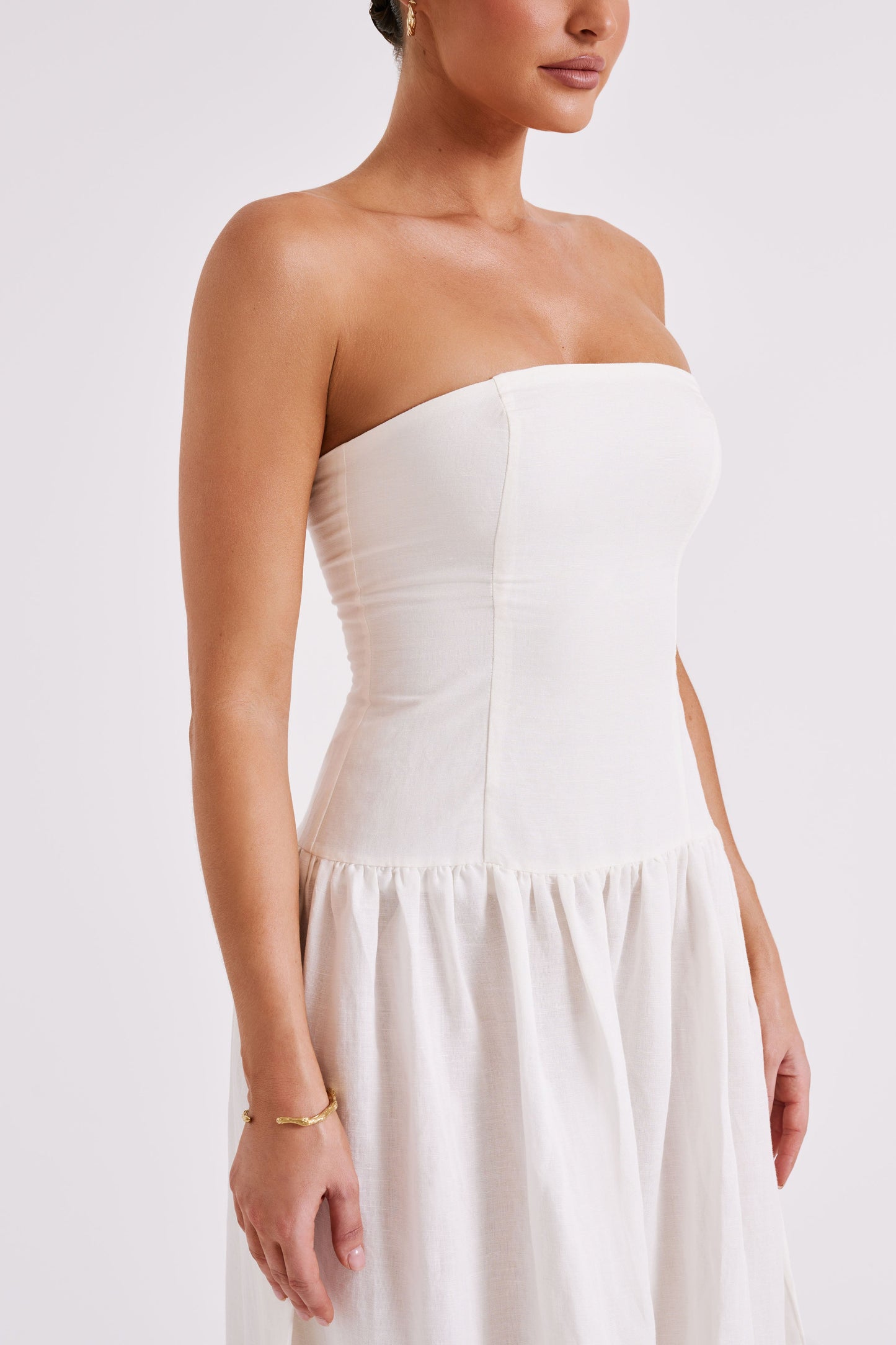 Audrina Robe Maxi en Lin Sans Bretelles - Blanc