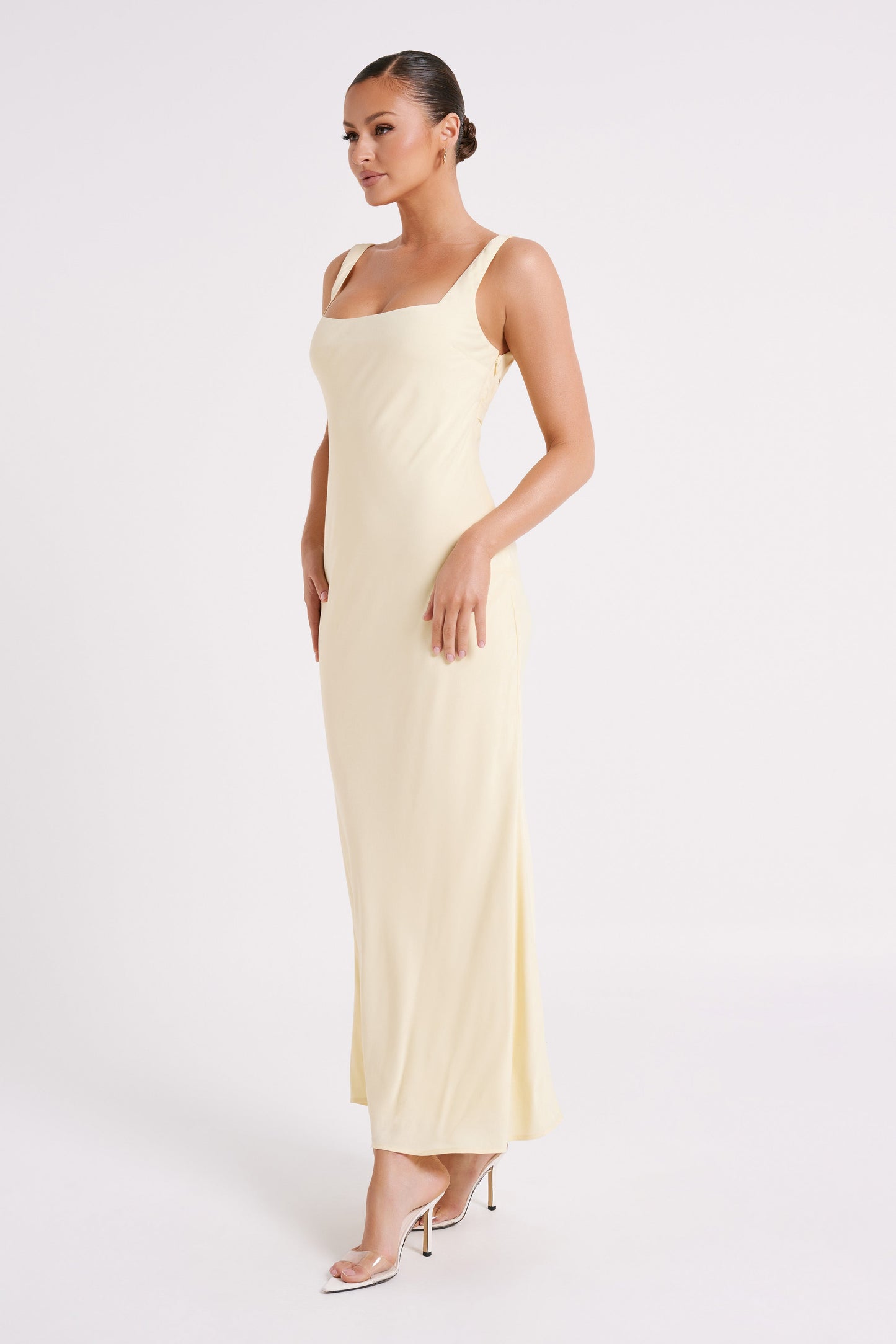 Ensley Robe Maxi en Satin - Jaune Clair