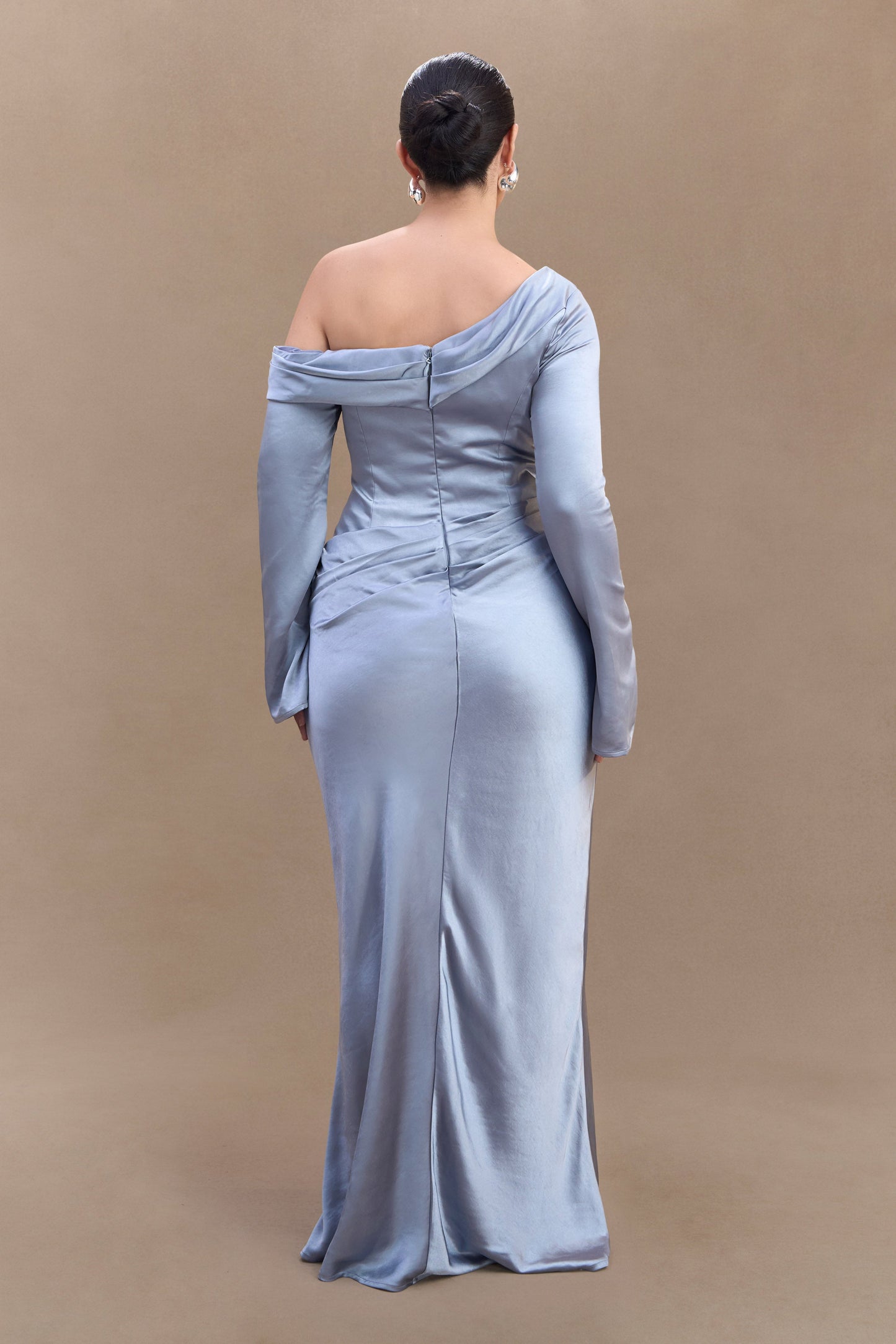 Iris Robe Maxi Satin à Manches Longues - Bleu Glacé