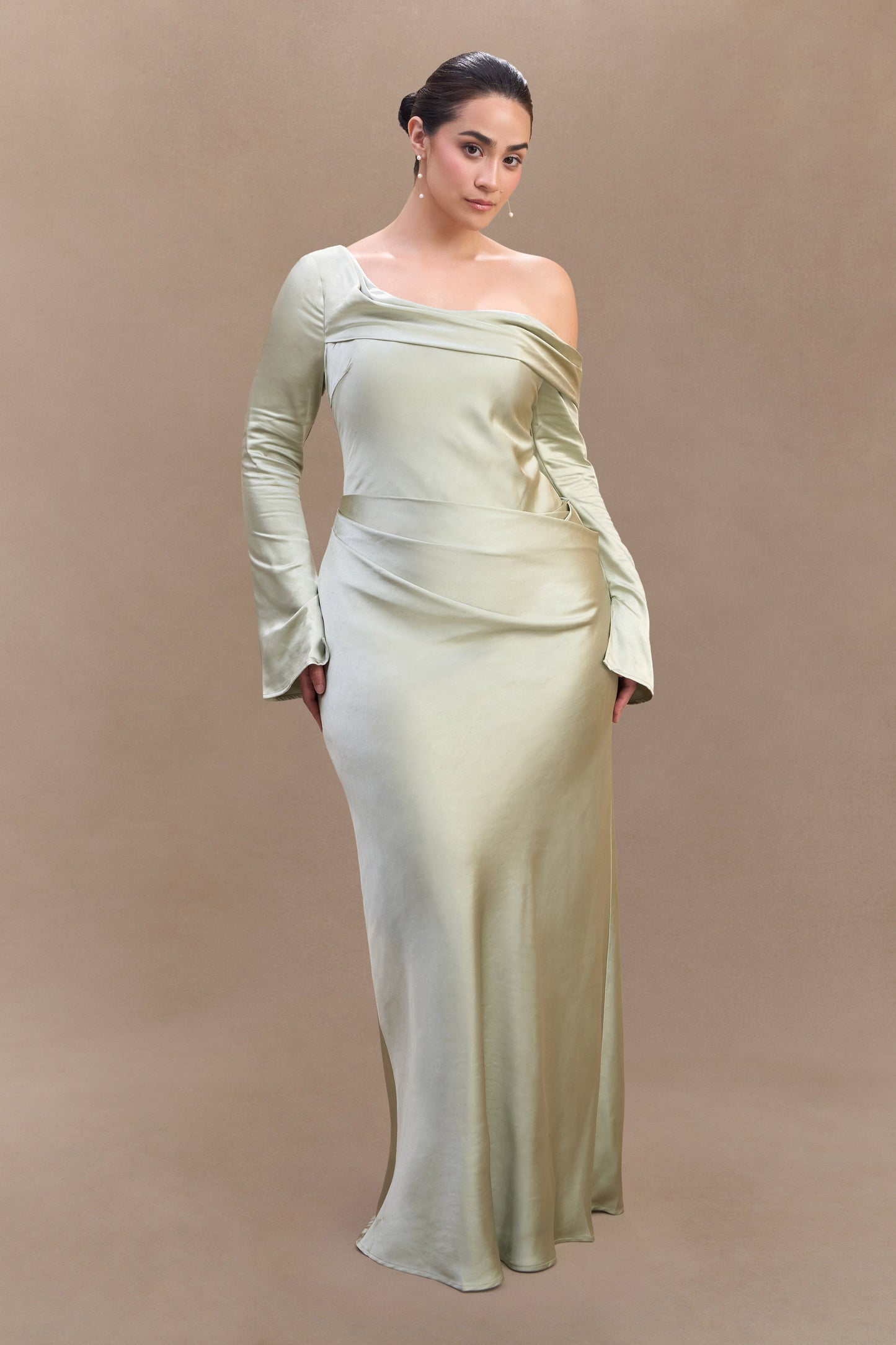 Iris Robe Maxi Satin à Manches Longues - Sauge