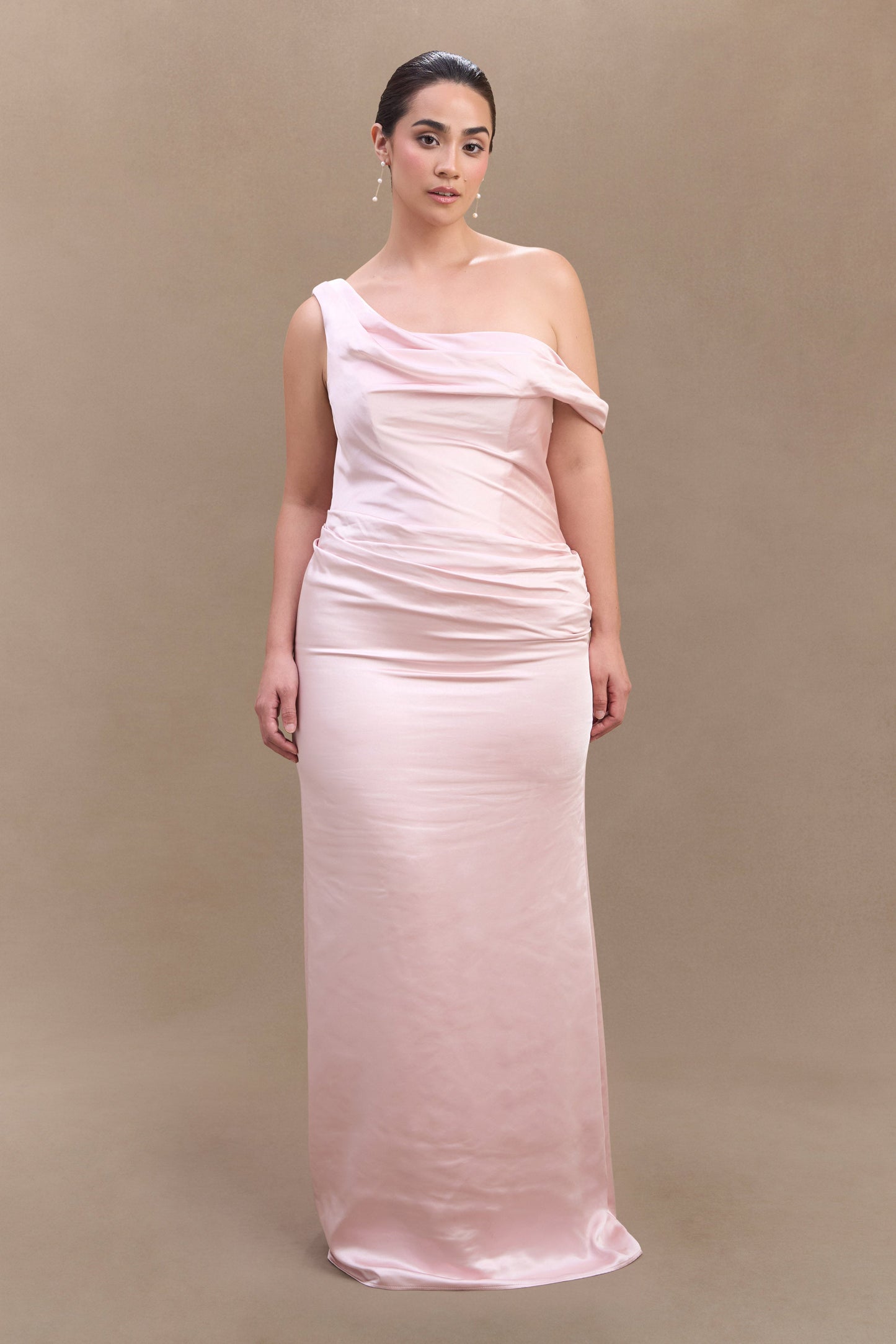 Robe Maxi en Satin Dalia à Manches Décolletées - Rose Poudré