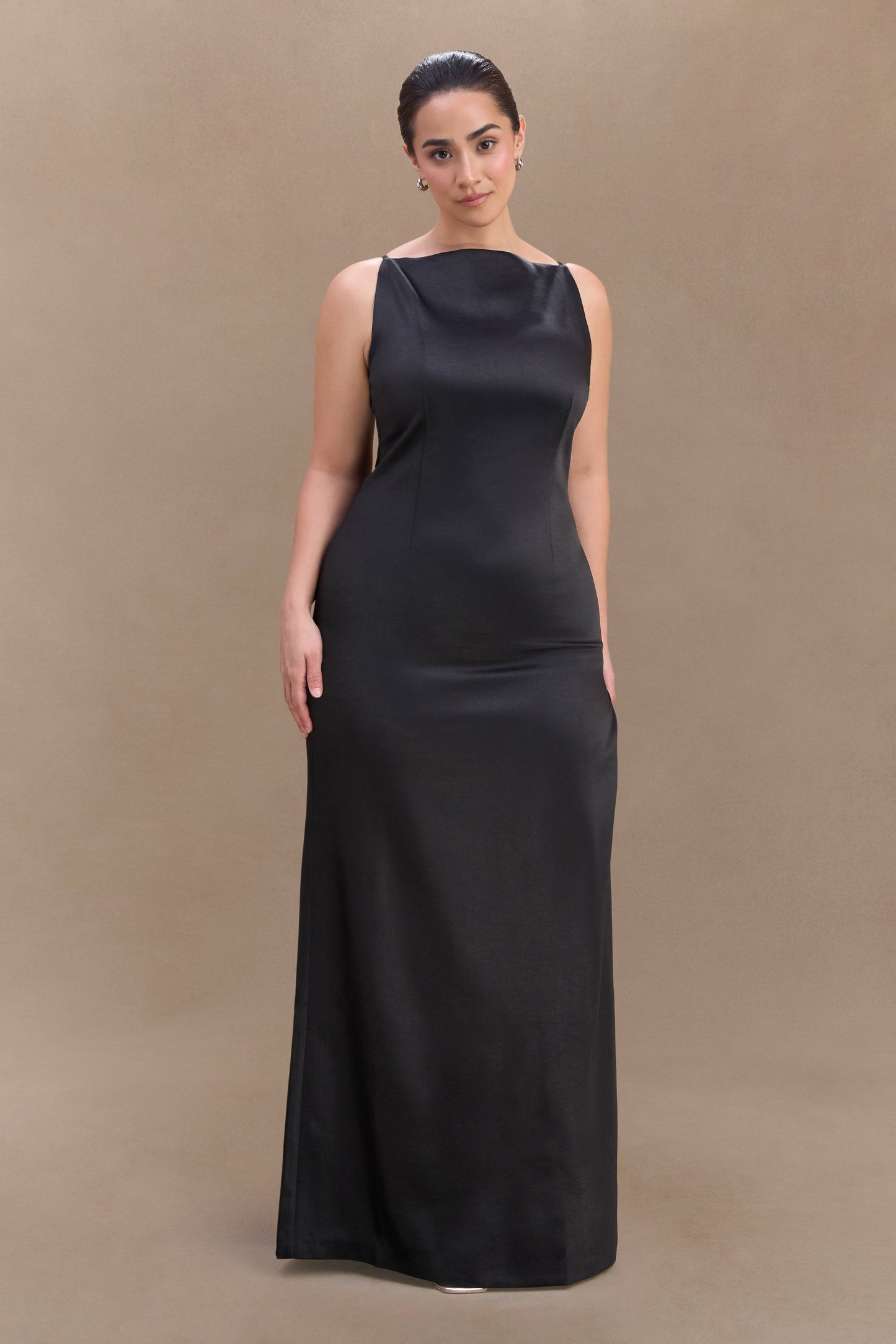 Violet Robe Maxi en Satin Sans Manches - Noir