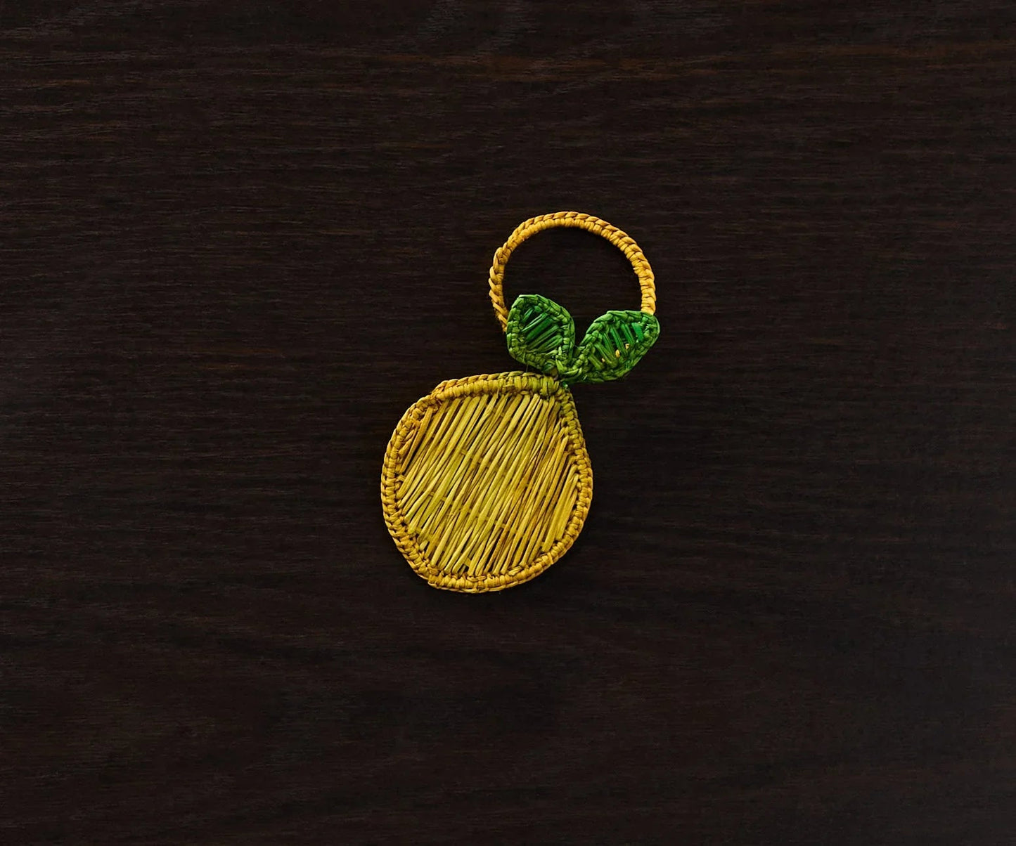 Rond de serviette citron – 3,5 pouces de palmier Iraca tissé à la main – Décoration de table estivale artisanale de Colombie