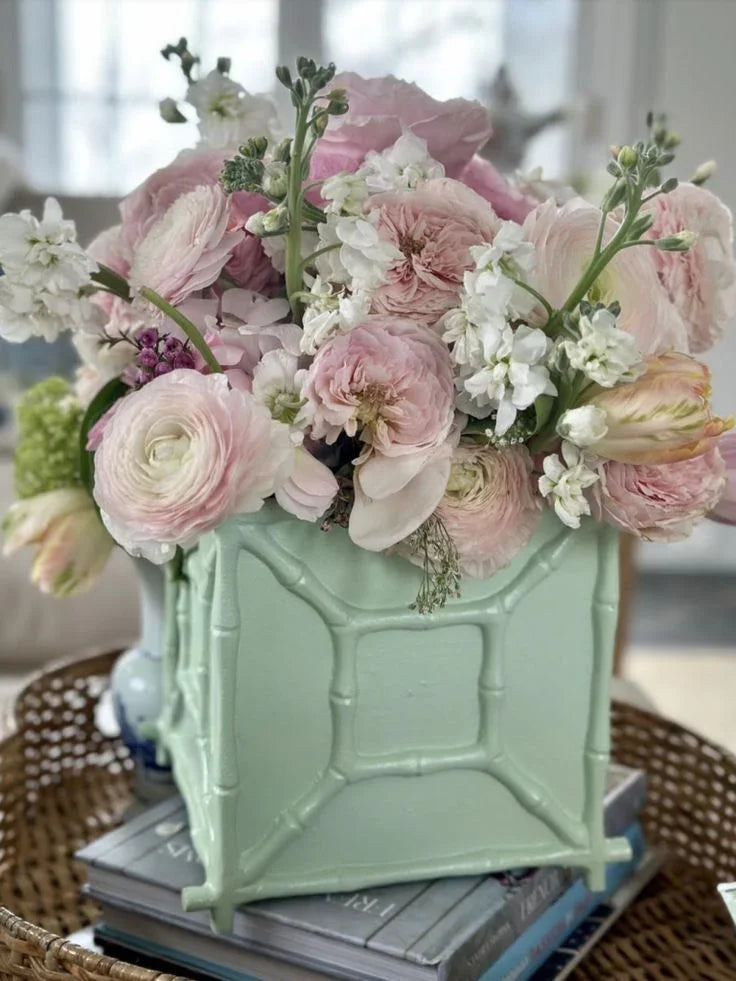 Jardinière en bambou vert menthe