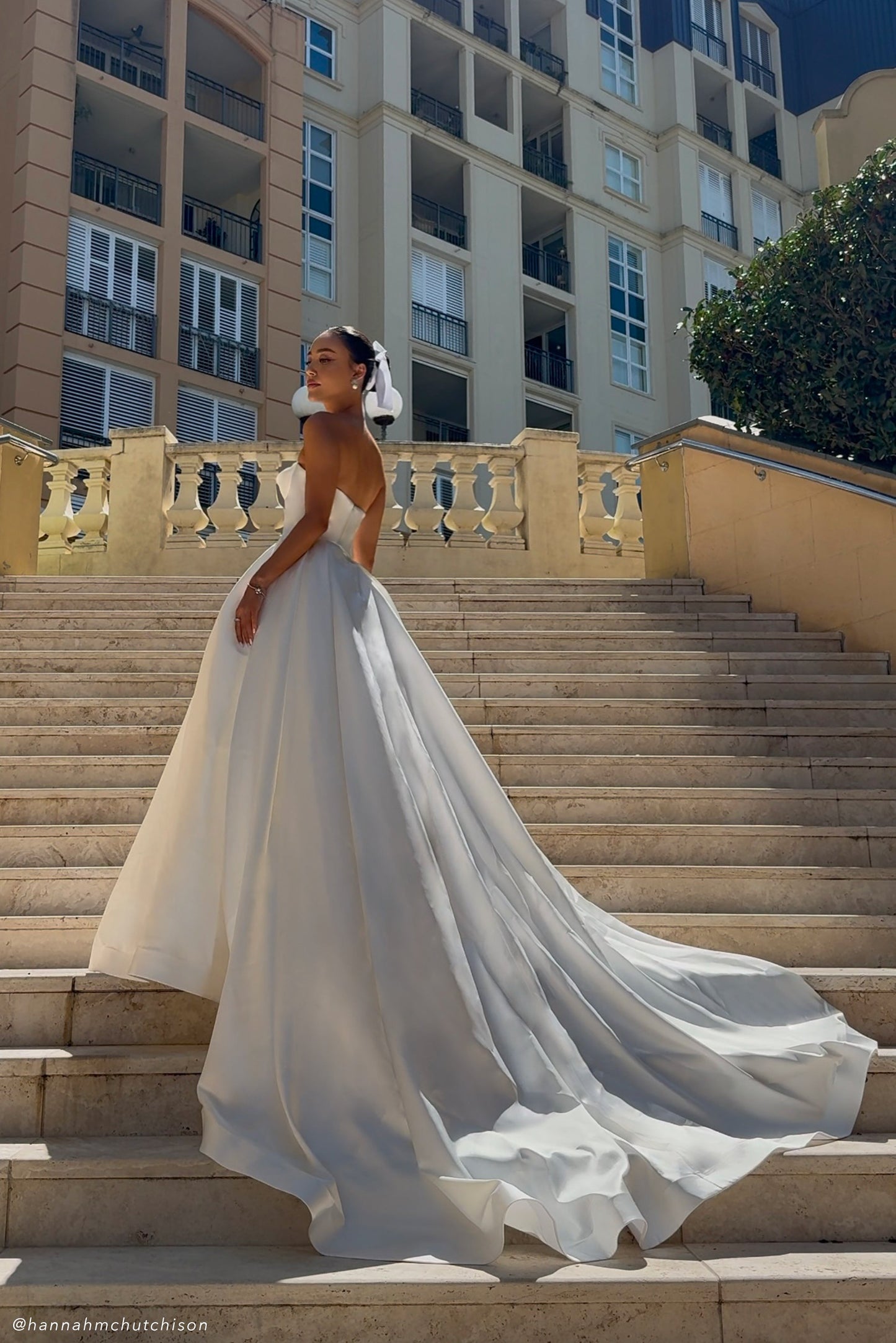 Robe Maxi Satin Sans Bretelles Delphine - Blanche