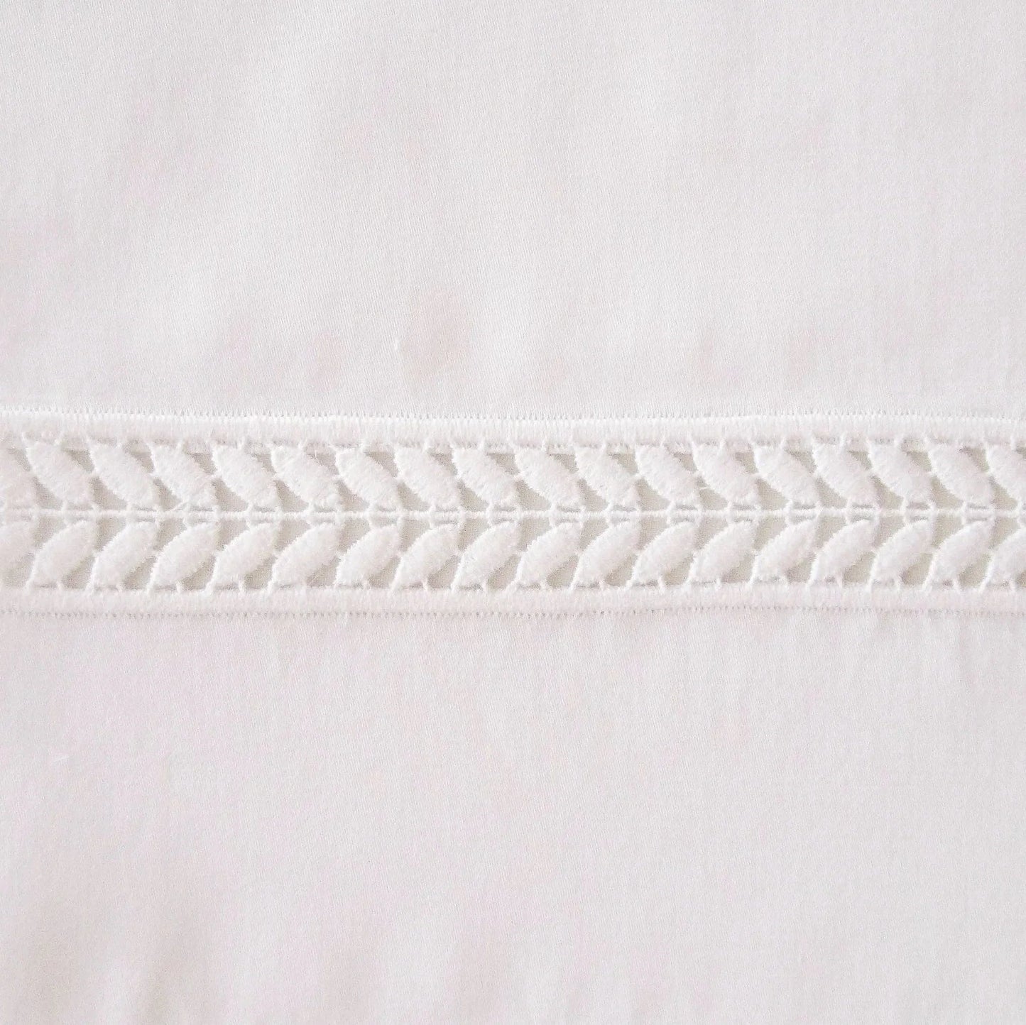 Serviette à main couronne