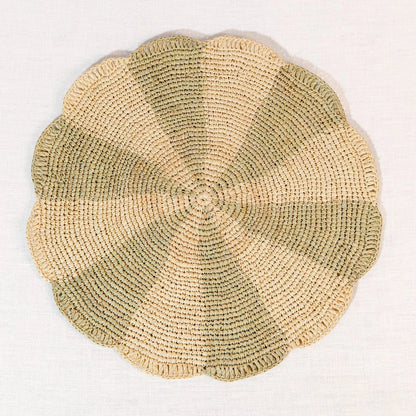 Set de table Pinwheel Olive, plateau en raphia